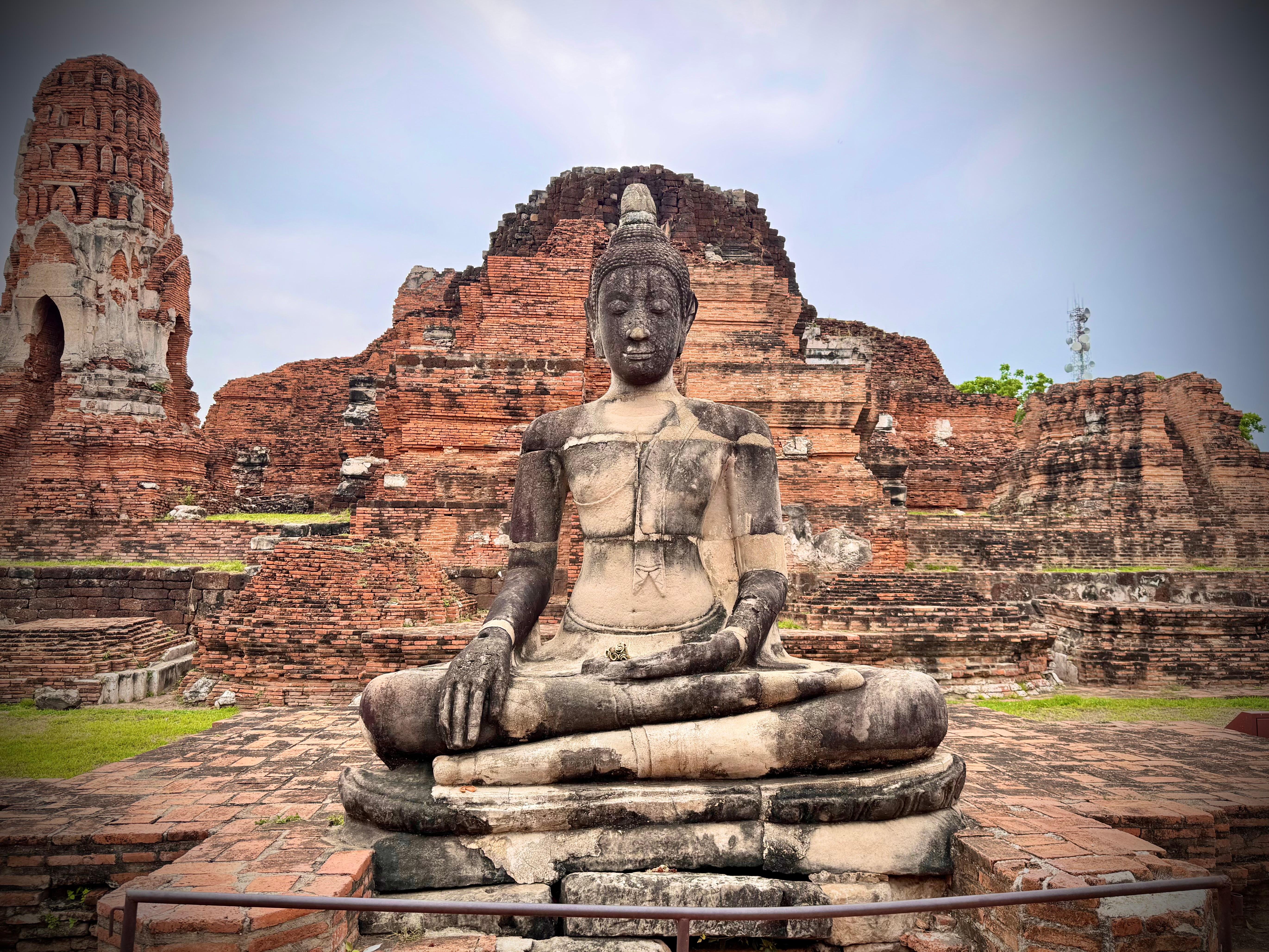 Bangkok to Ayutthaya Day Trip with Boat Ride & Temple Tickets