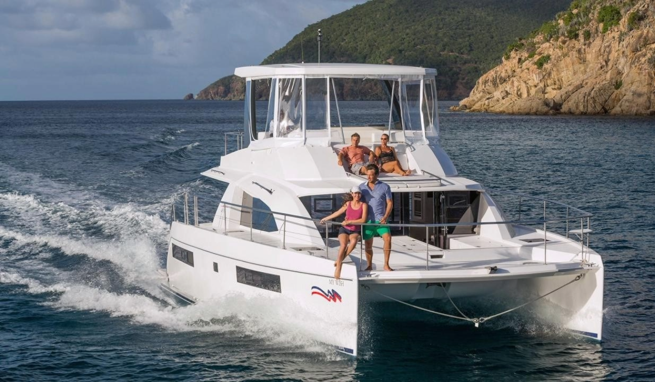 Milos Half-Day Kleftiko Catamaran Cruise with Lunch & Open Bar