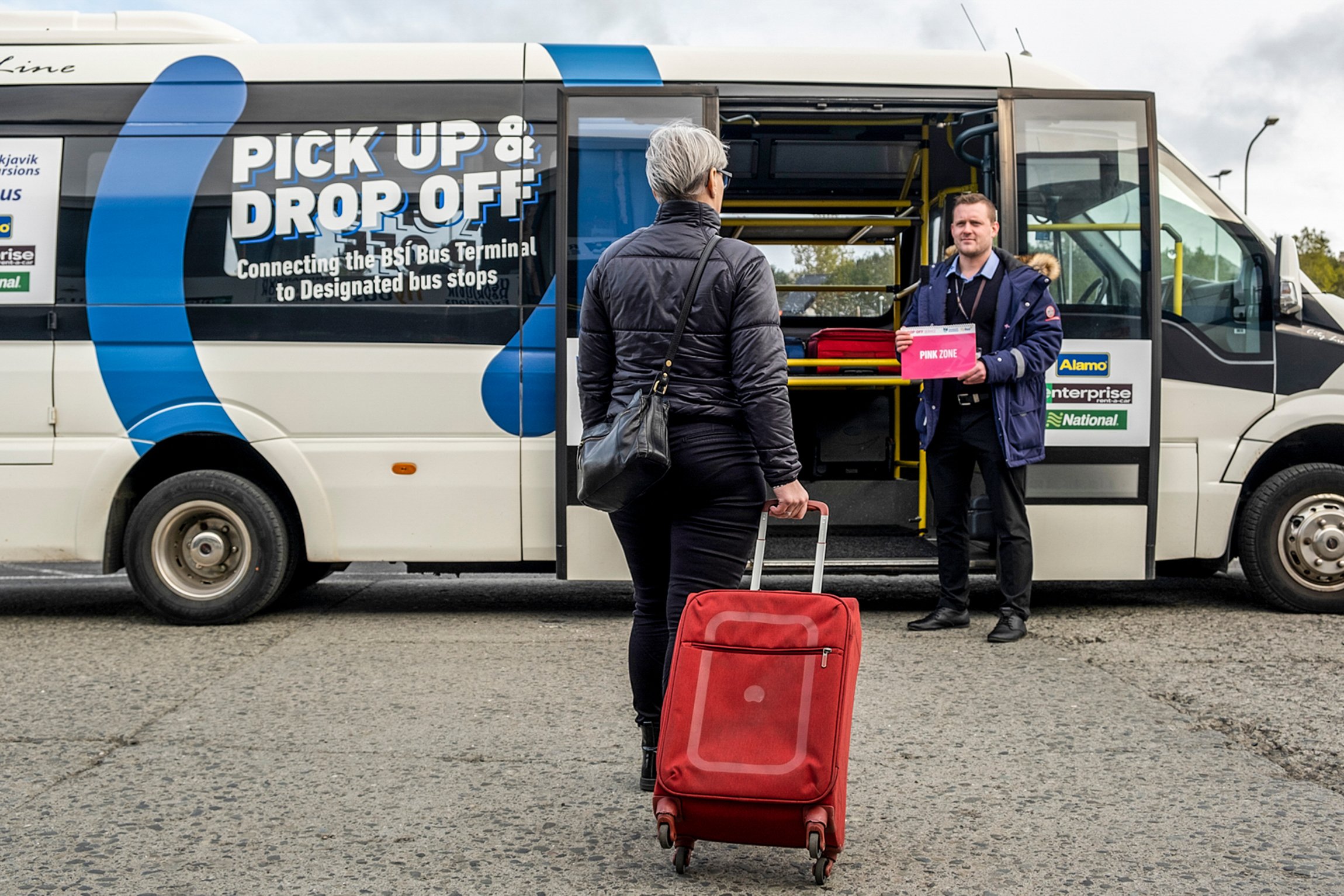 Keflavik Airport transfer bus to Reykjavik, Iceland — photo 7