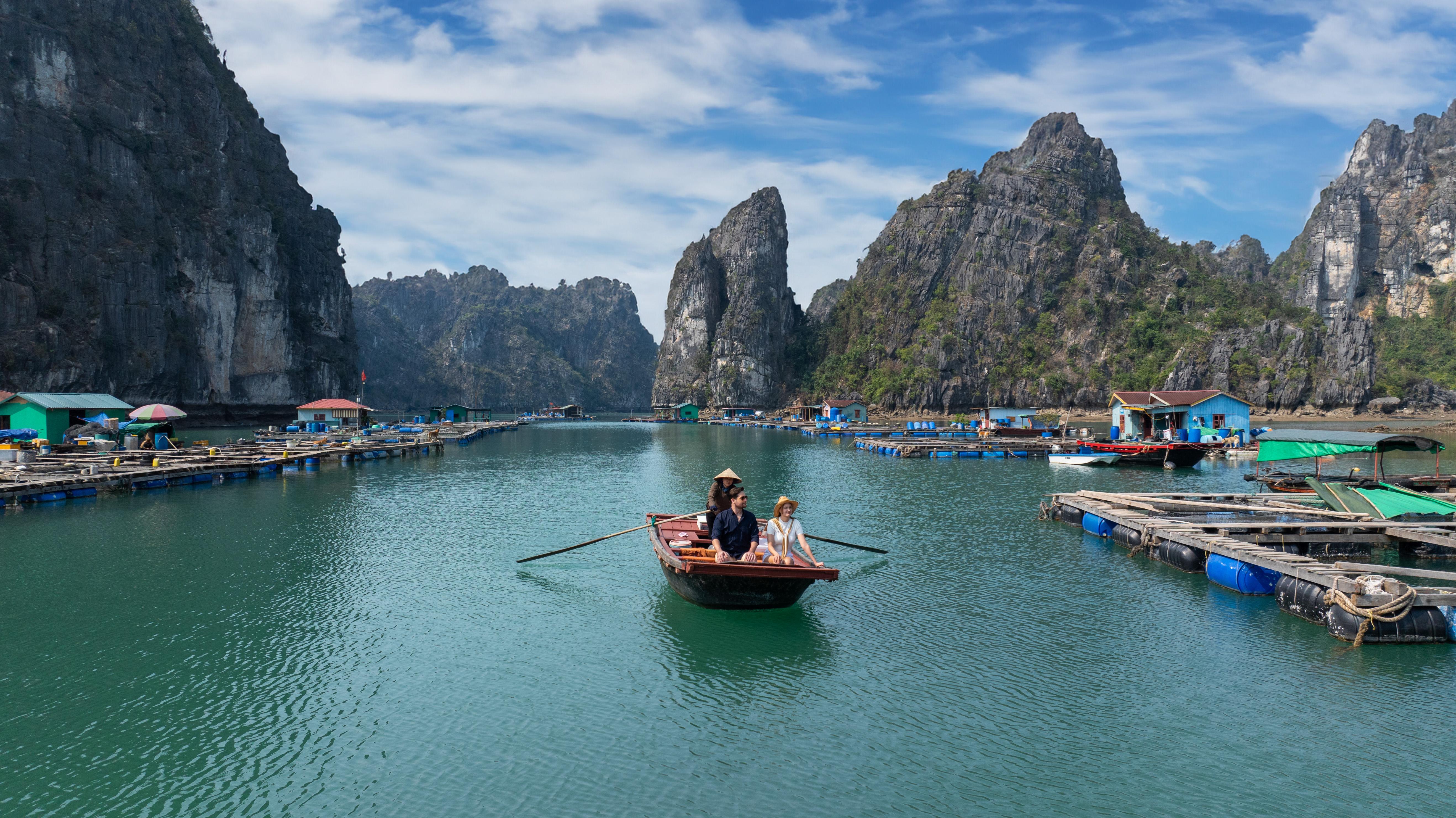 Ha Long & Lan Ha Bay 2-Day 5-Star Balcony Cruise