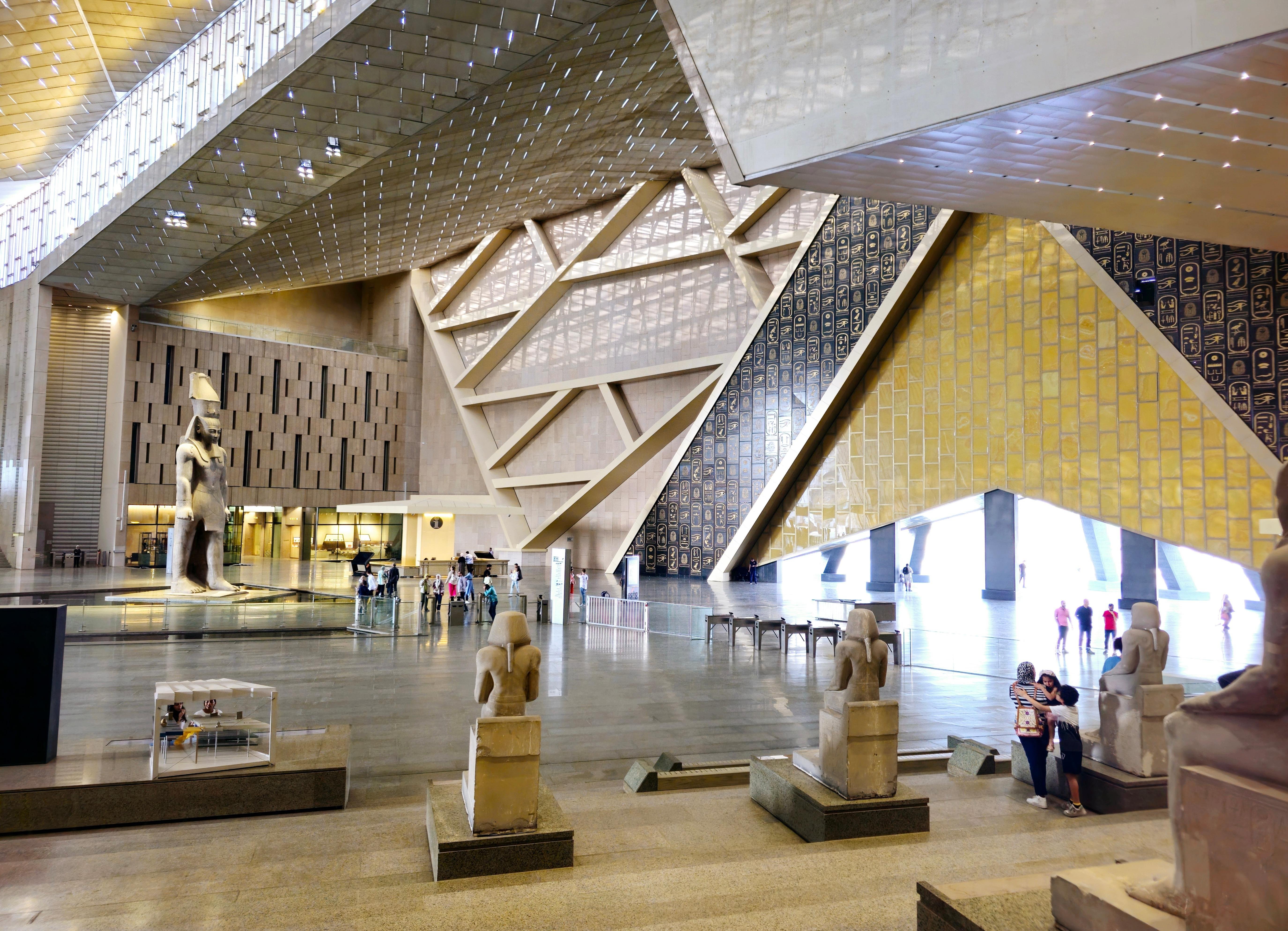 Cairo: Pyramids, Sphinx & Grand Egyptian Museum Tour
