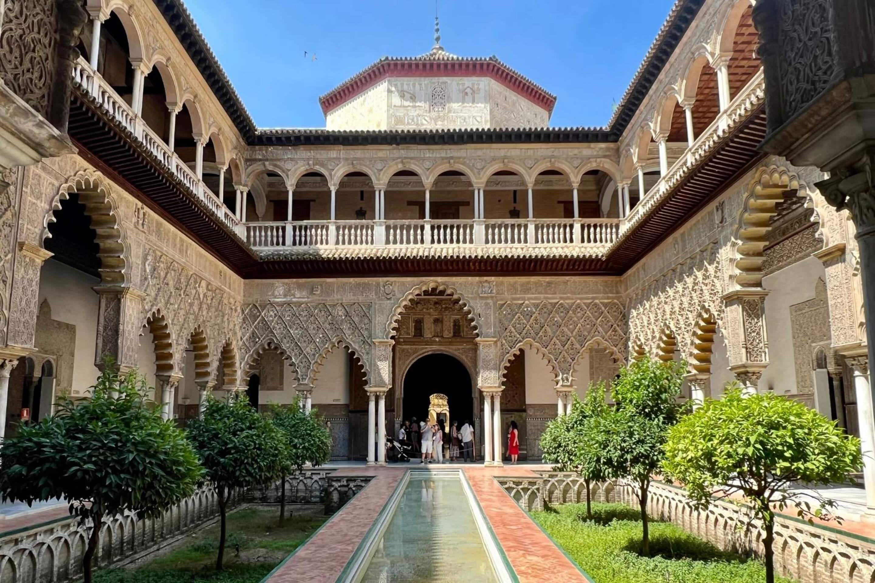 Private Seville Family Discovery Tour & Alcázar Visit
