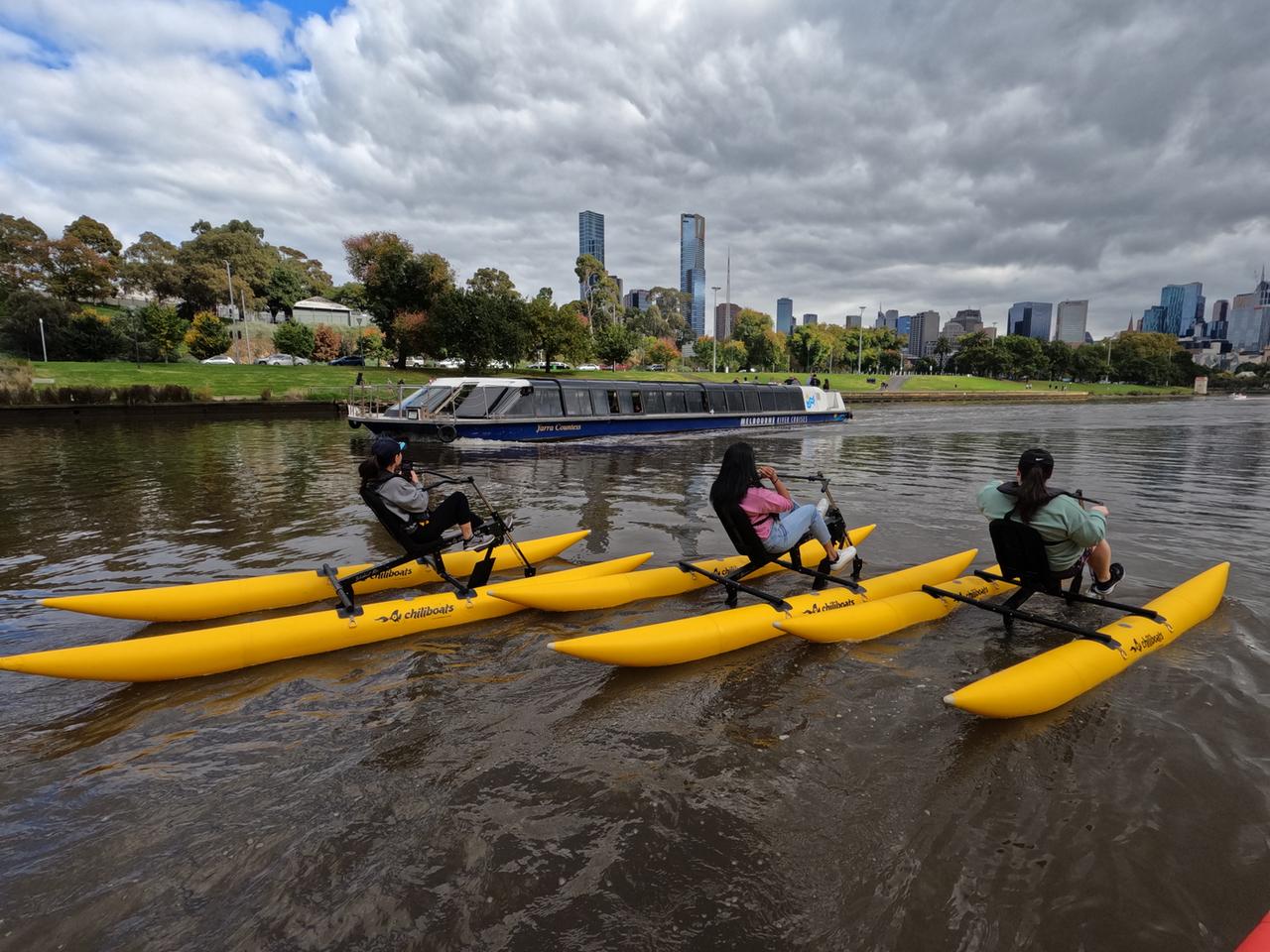 Yarra River, Melbourne Waterbike Tour