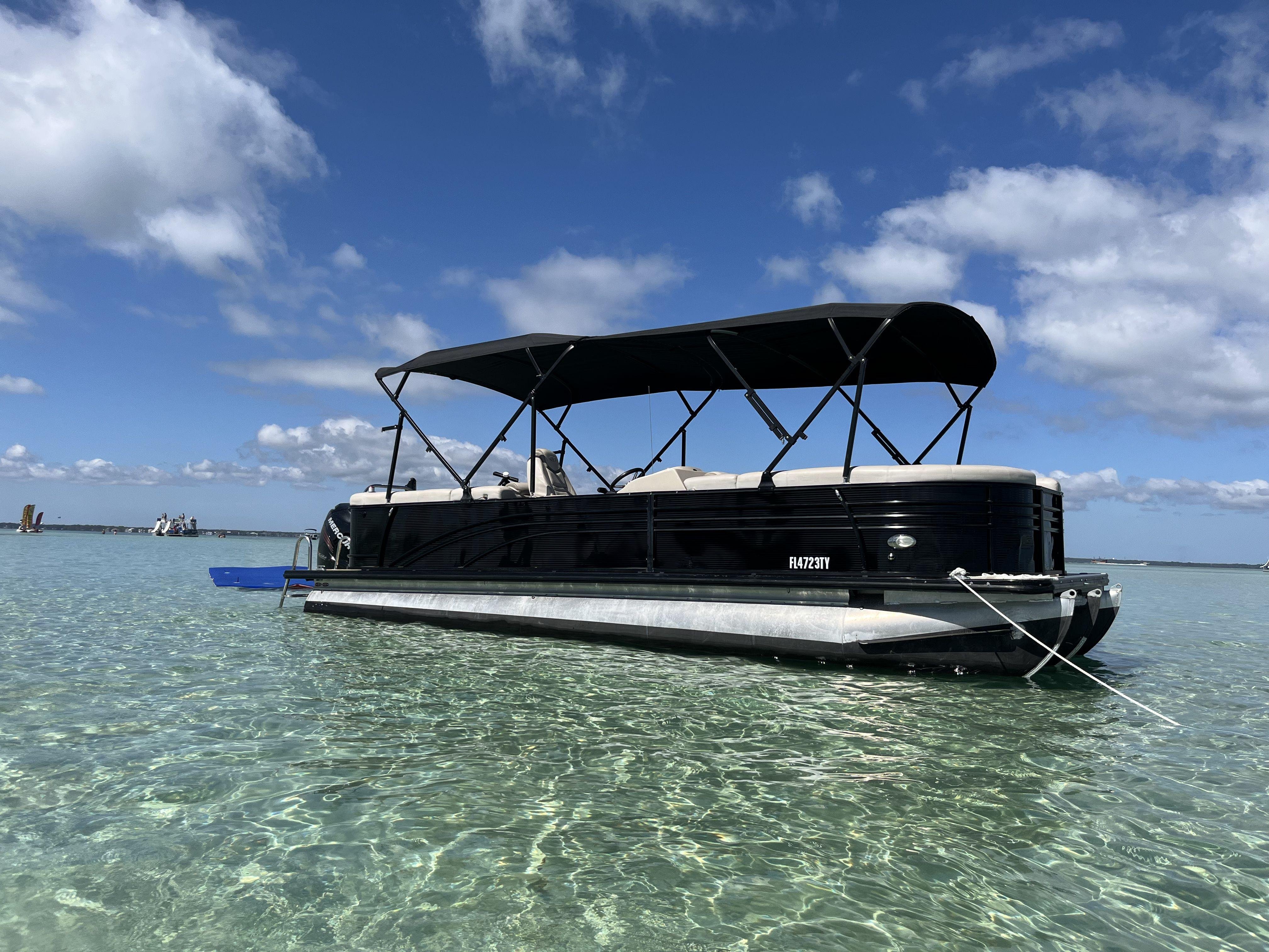 Private Pontoon Excursion to Crab Island