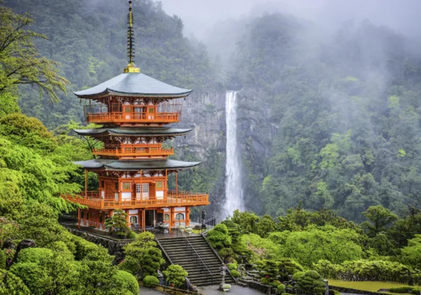 Wakayama & Kii Peninsula: 1 or 2-Day Coastal & Spiritual Adventure