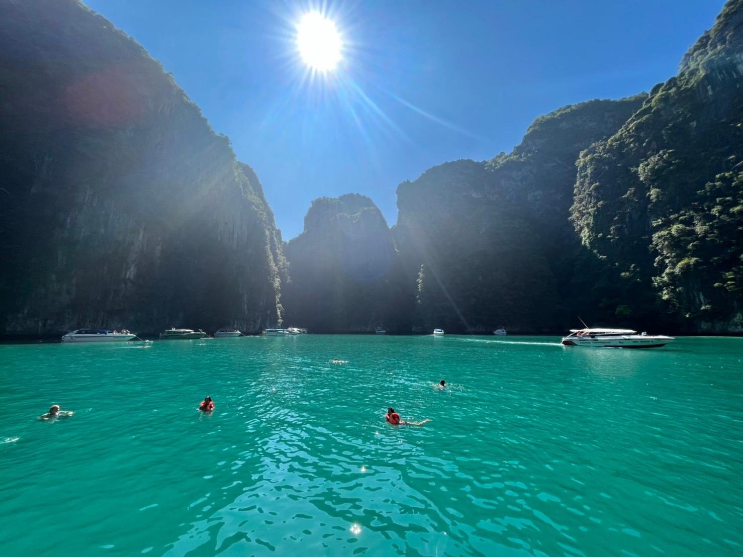 Early-Bird Phi Phi Islands Sunrise Speedboat Tour