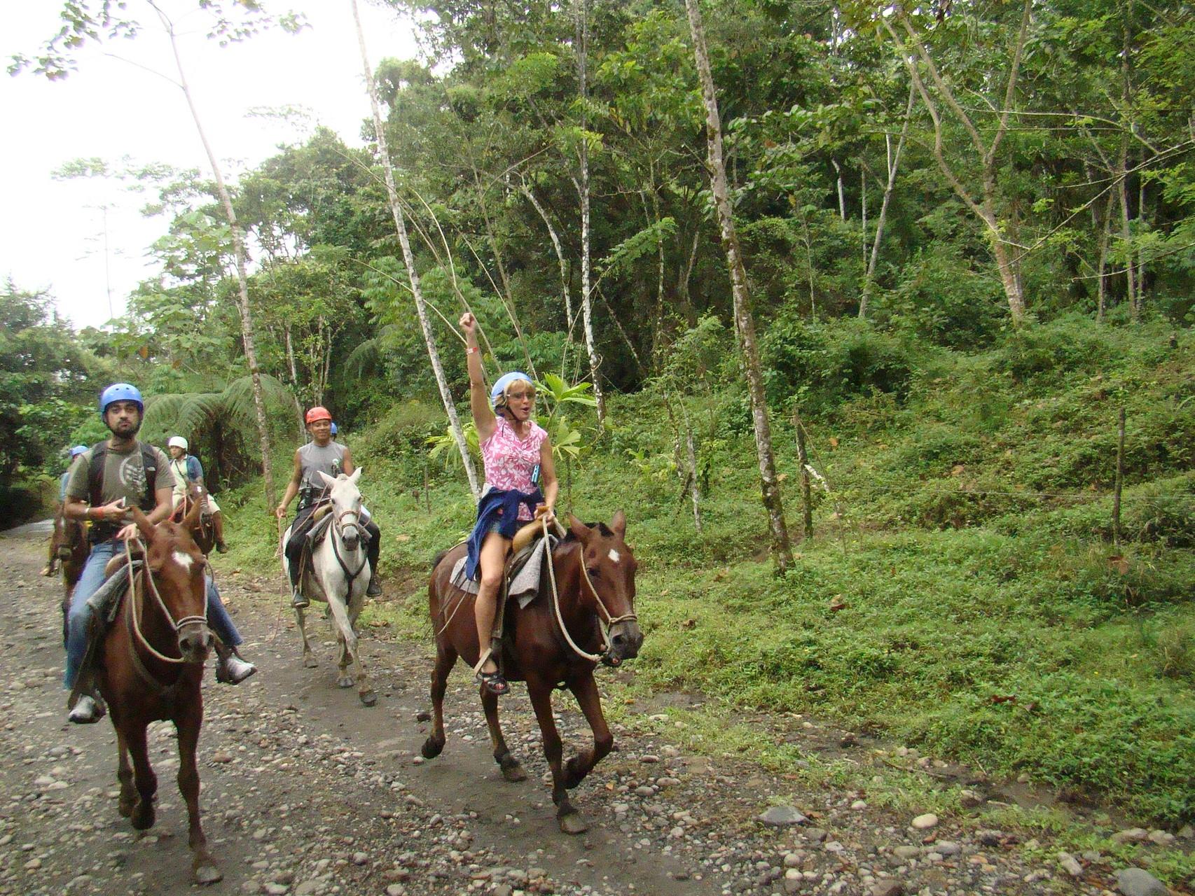 La Fortuna Waterfall Horseback Riding Adventure