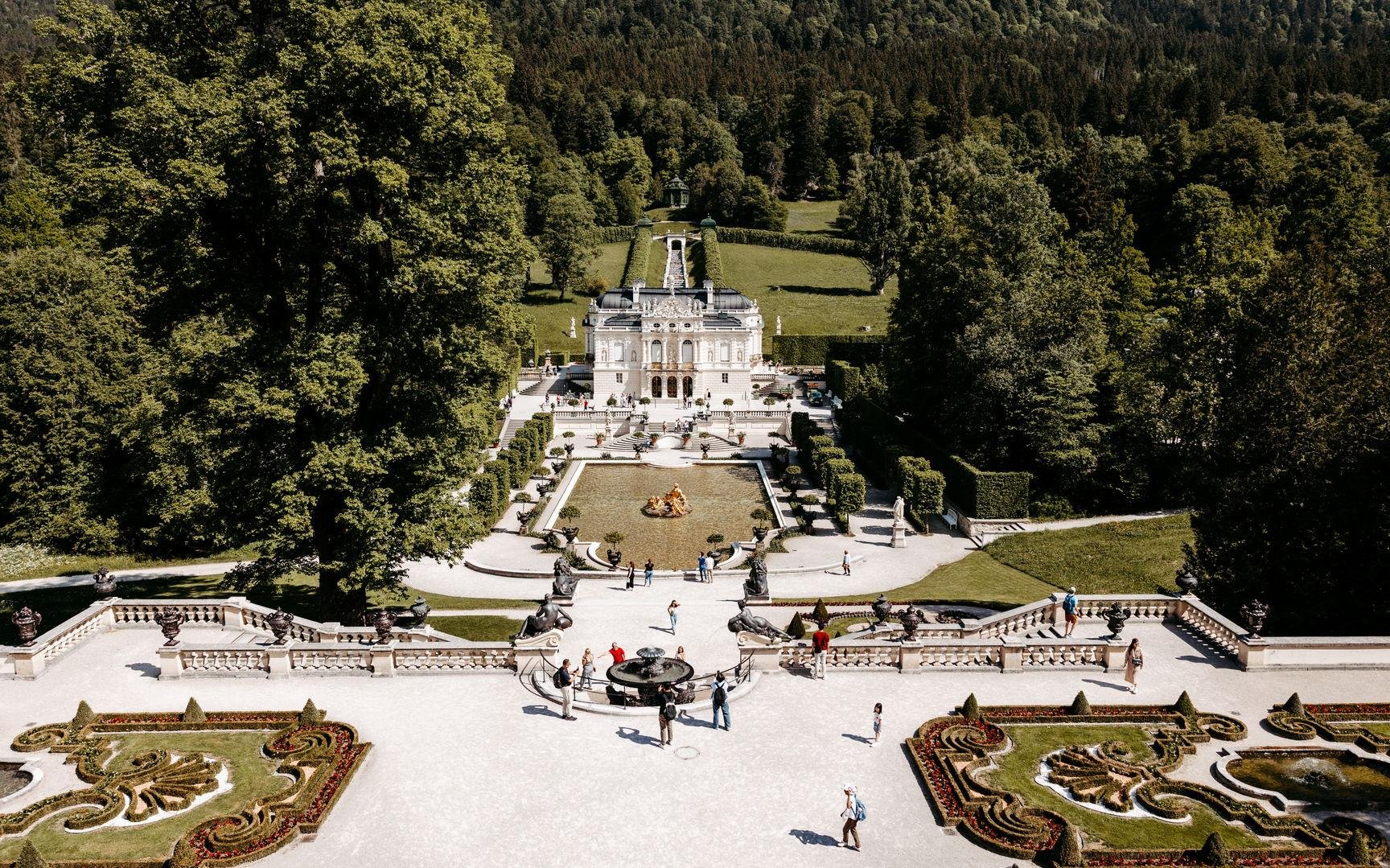 Neuschwanstein Castle tour and Bavarian Alps scenery — image 23