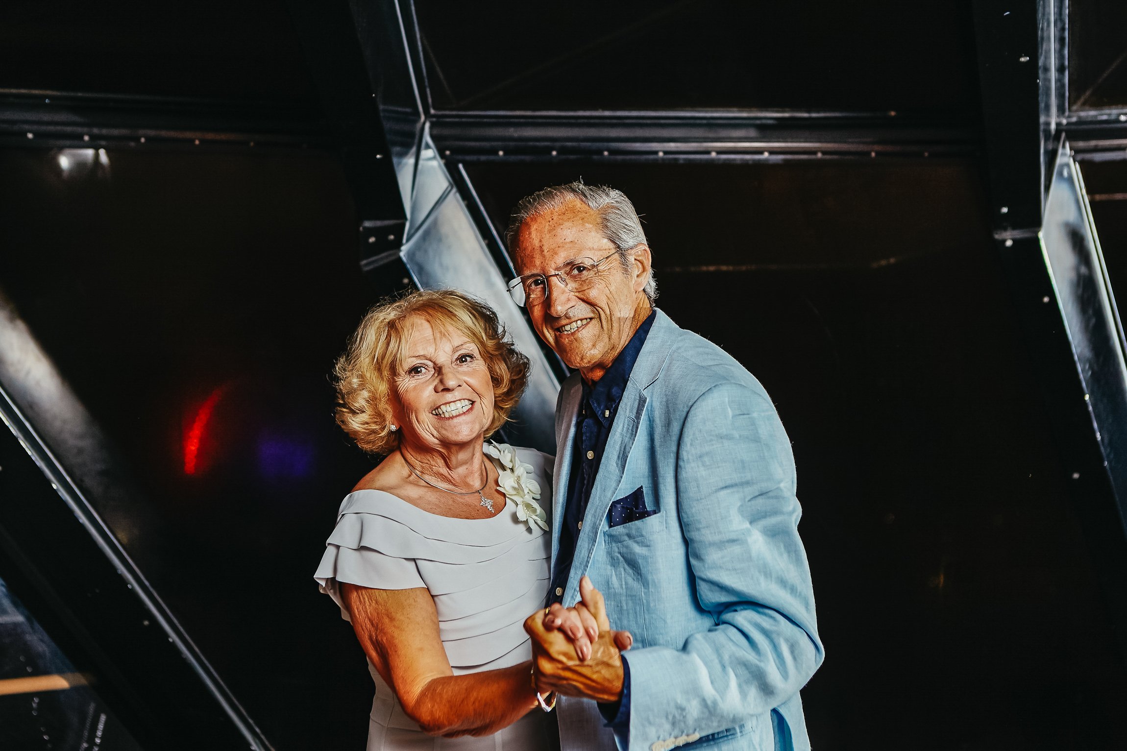 Thames dinner cruise in London — image 13