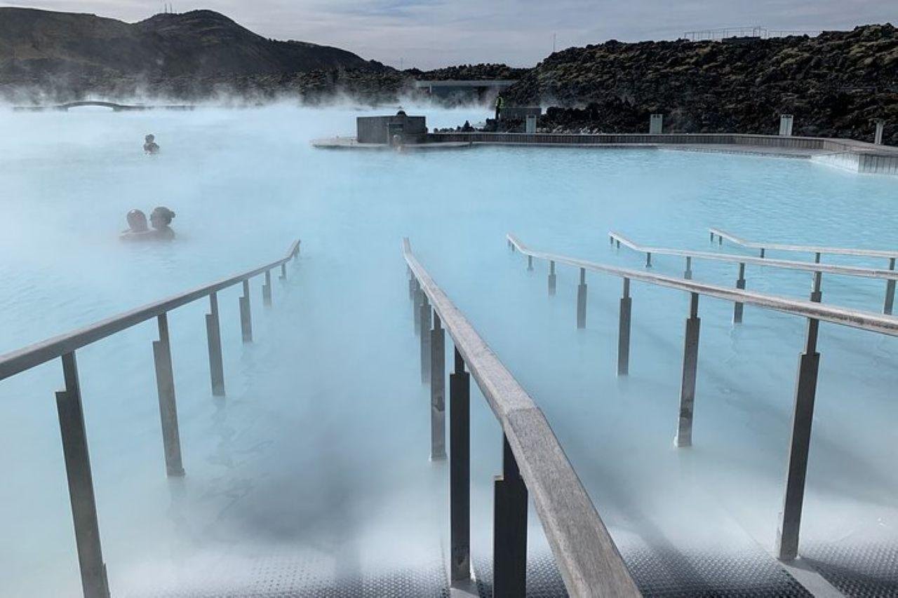 Private Golden Circle, Friðheimar & Blue Lagoon Tour