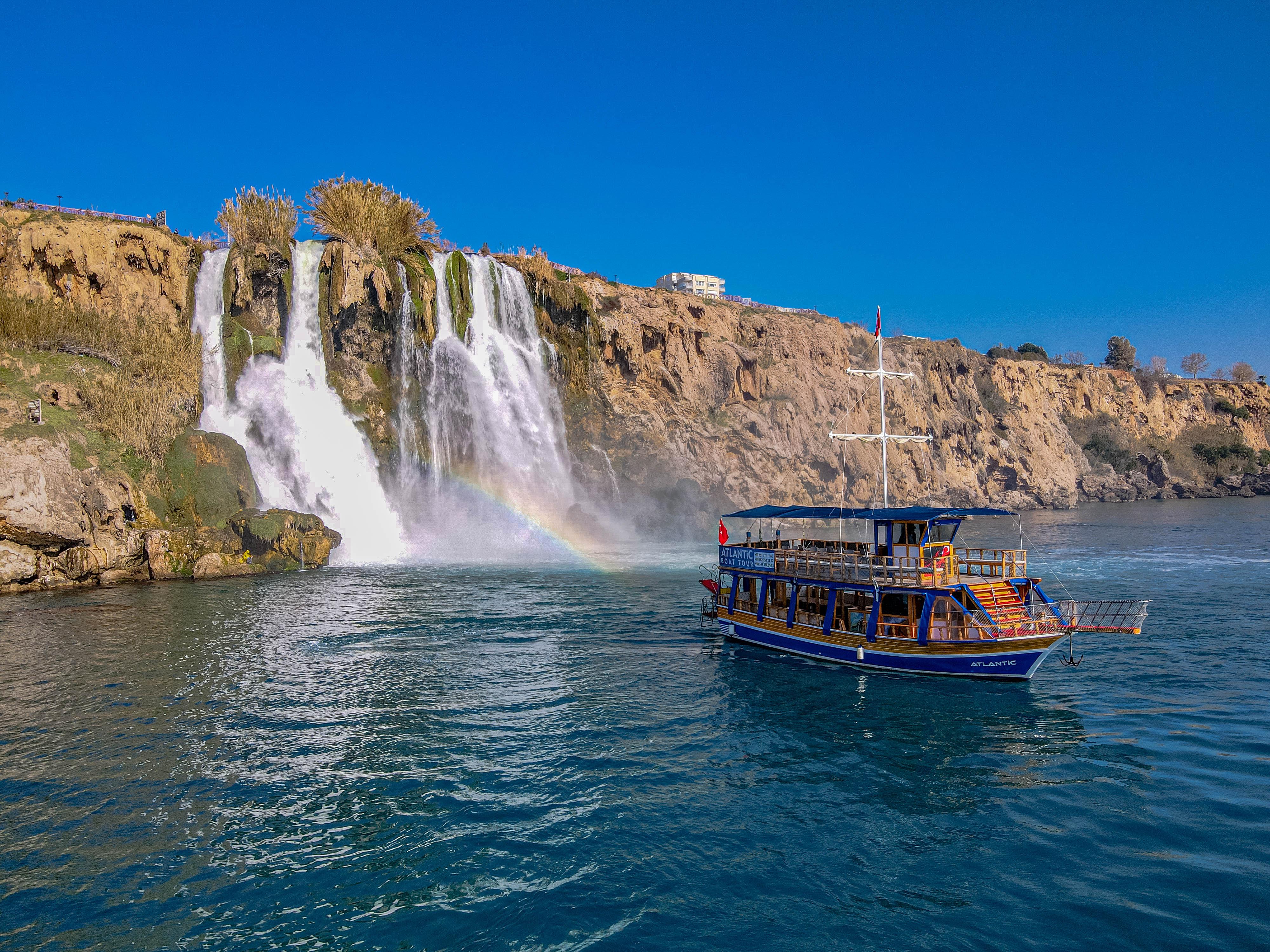 Luxury Düden Waterfall Cruise with Wine & Lunch
