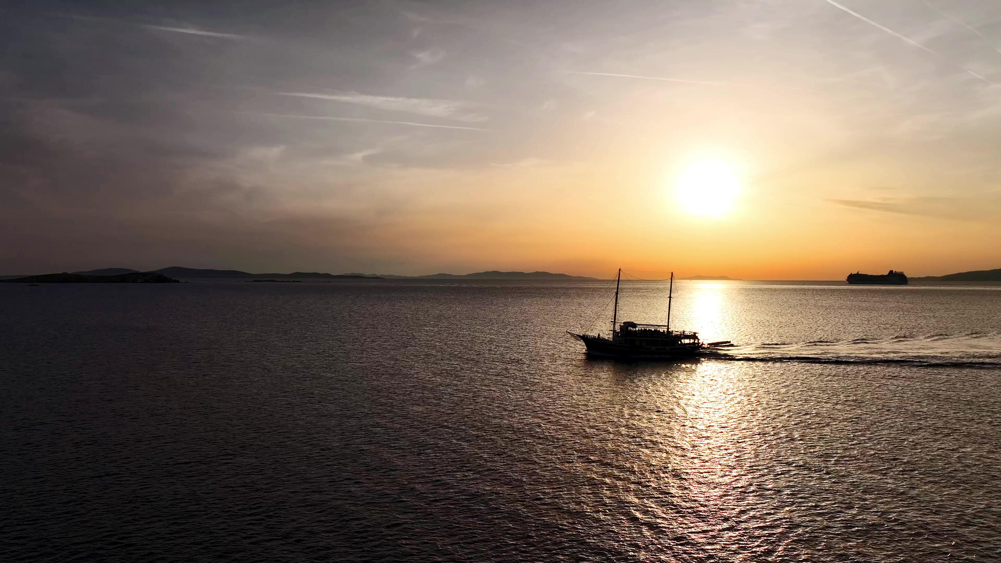 Mykonos Sunset Party Cruise with Swim Stop