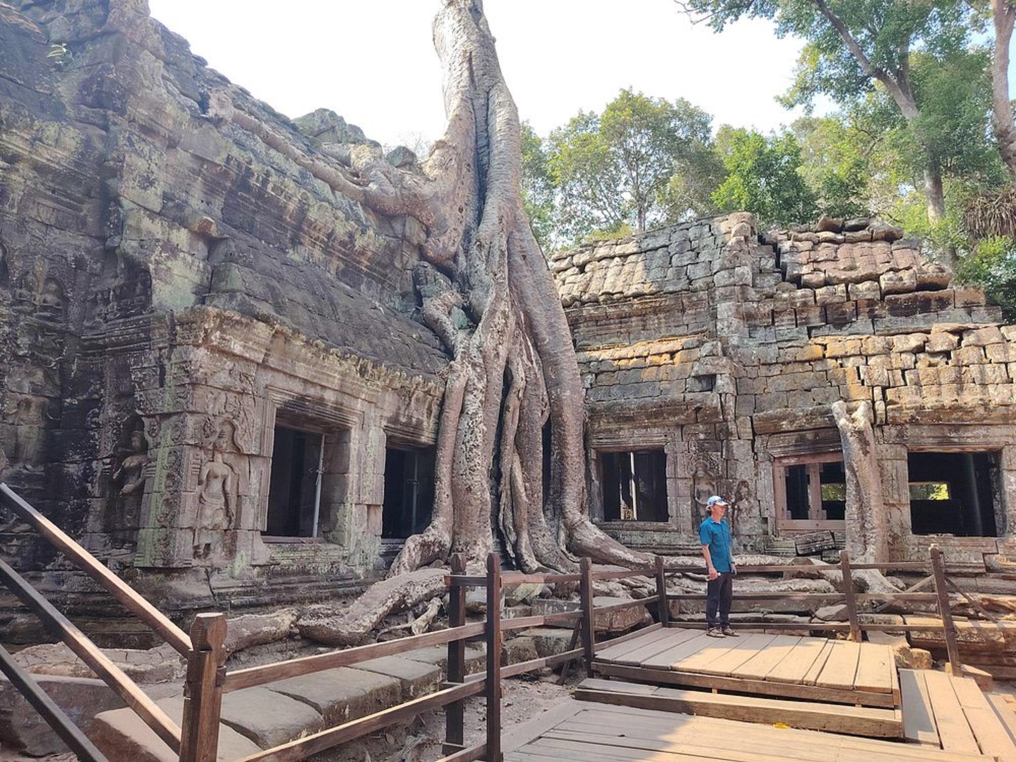 Angkor Wat Private Temple Discovery Tour