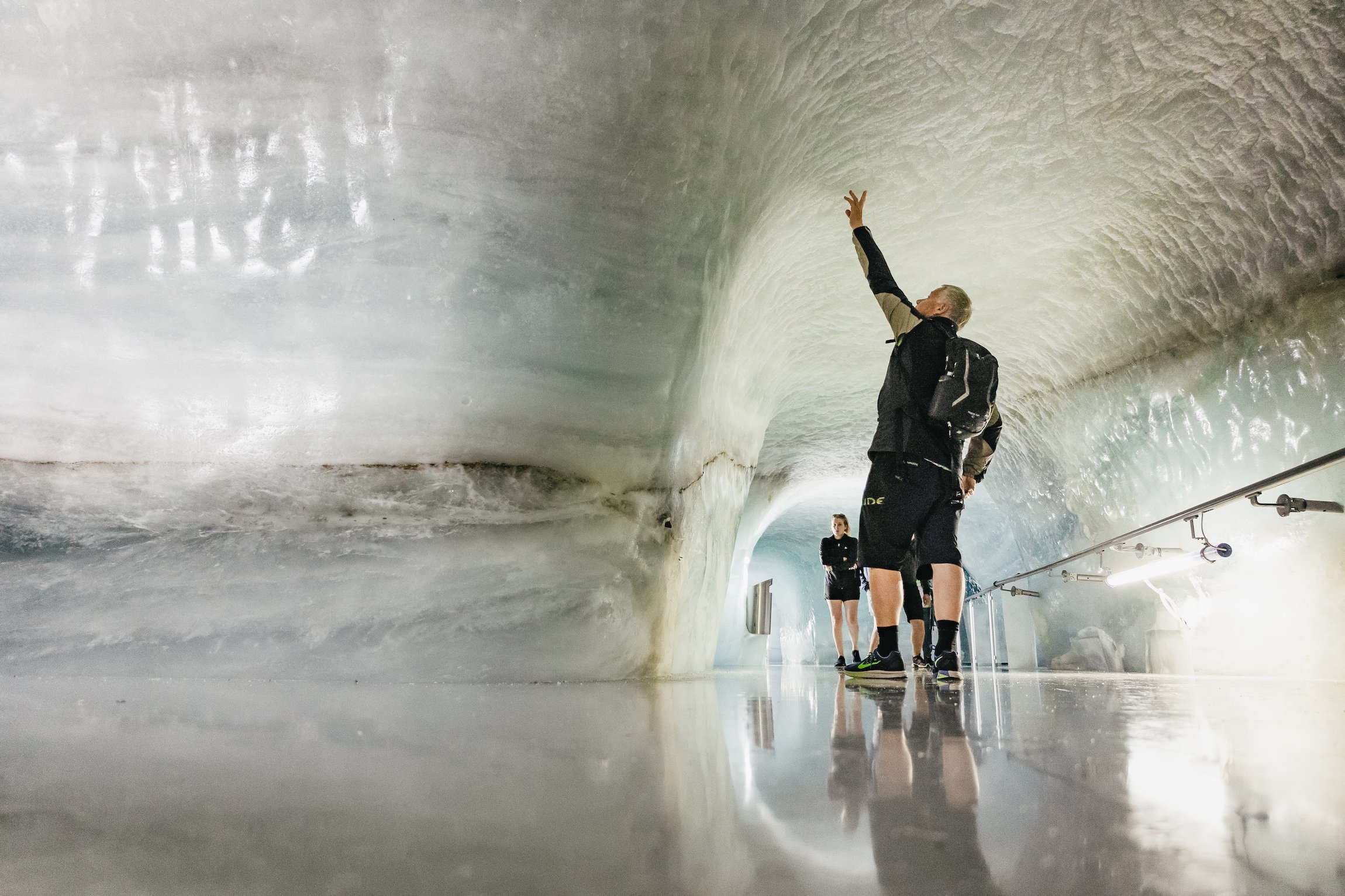 From Zurich: Day Trip to Jungfraujoch - Top of Europe