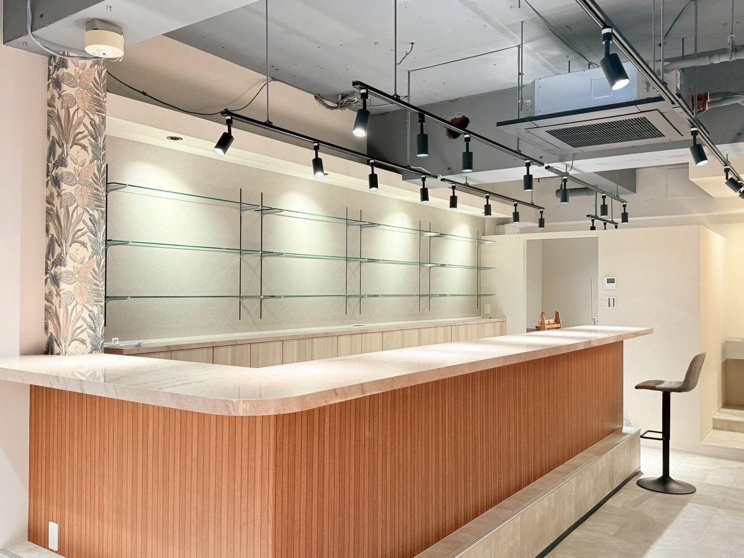 京都マッスルバー入場チケット：木屋町ナイトライフショー