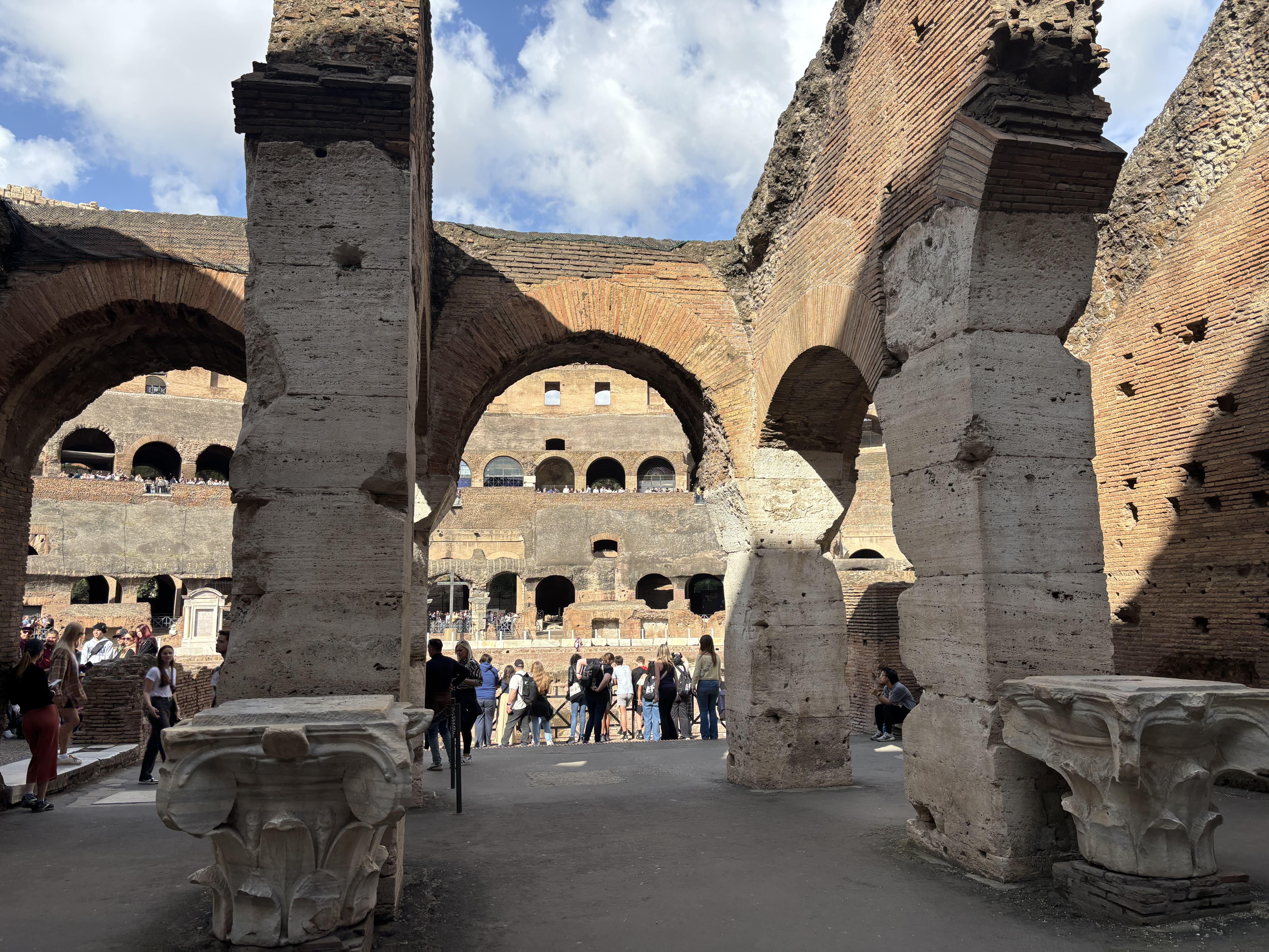 Colosseum Arena, Roman Forum & Palatine Hill Guided Tour