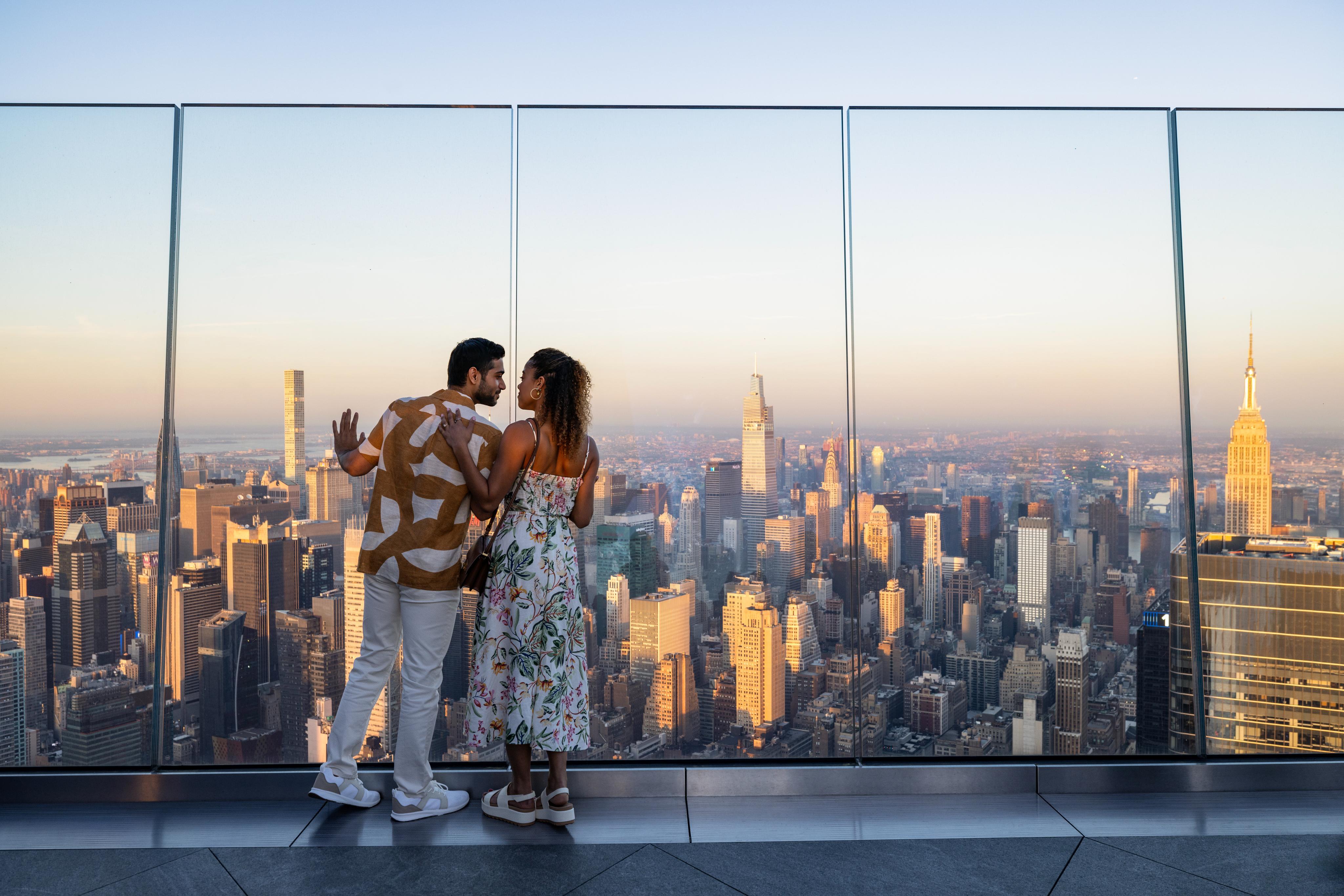 Edge Observation Deck with Immersive Installations