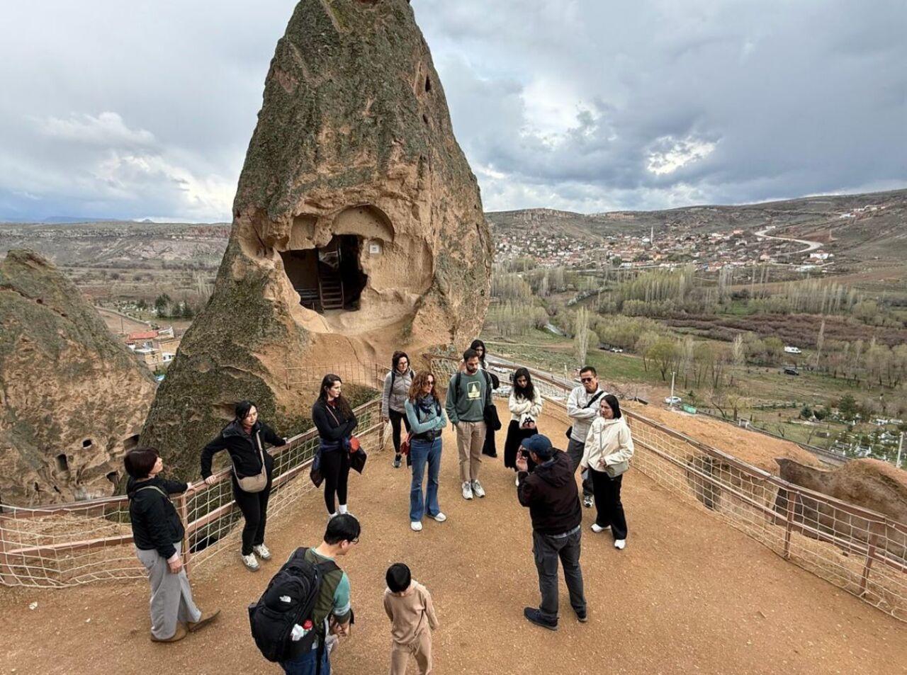 Cappadocia Green Tour: Derinkuyu Underground City, Ihlara Valley Hike & Lunch