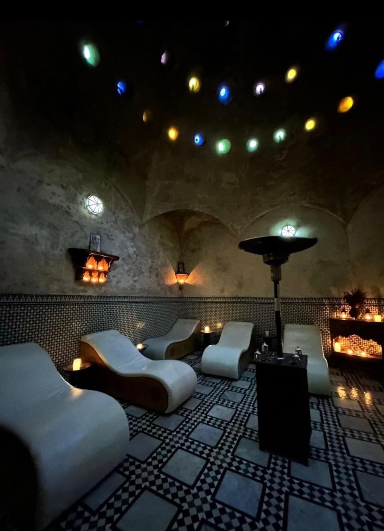 Fez: Traditional Moroccan Hammam & Massage with Transfers