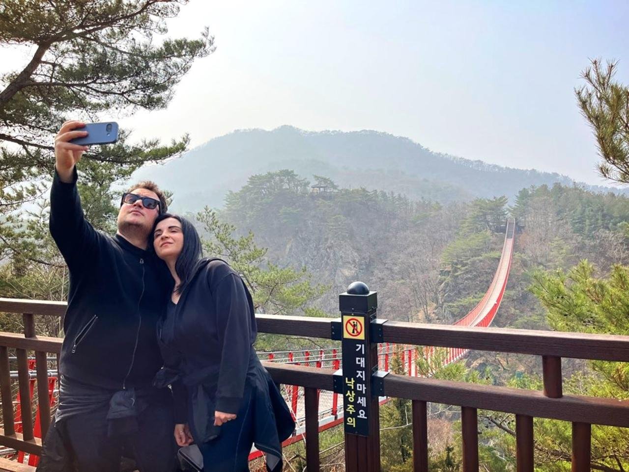 Seoul DMZ Day Tour: 3rd Tunnel, Dora Observatory & North Korean Defector Interview