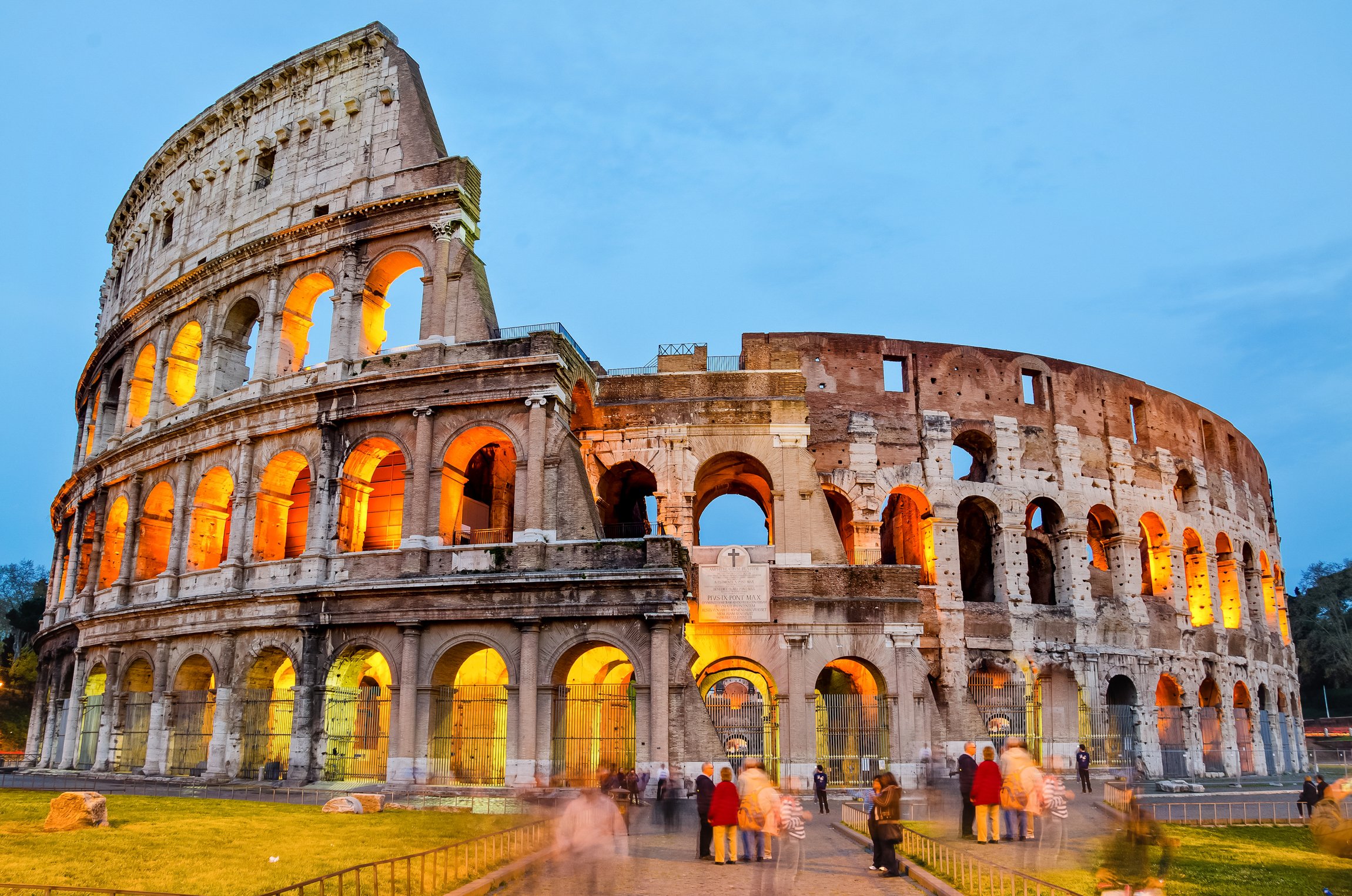 Evening Colosseum & Ancient Rome Guided Walk
