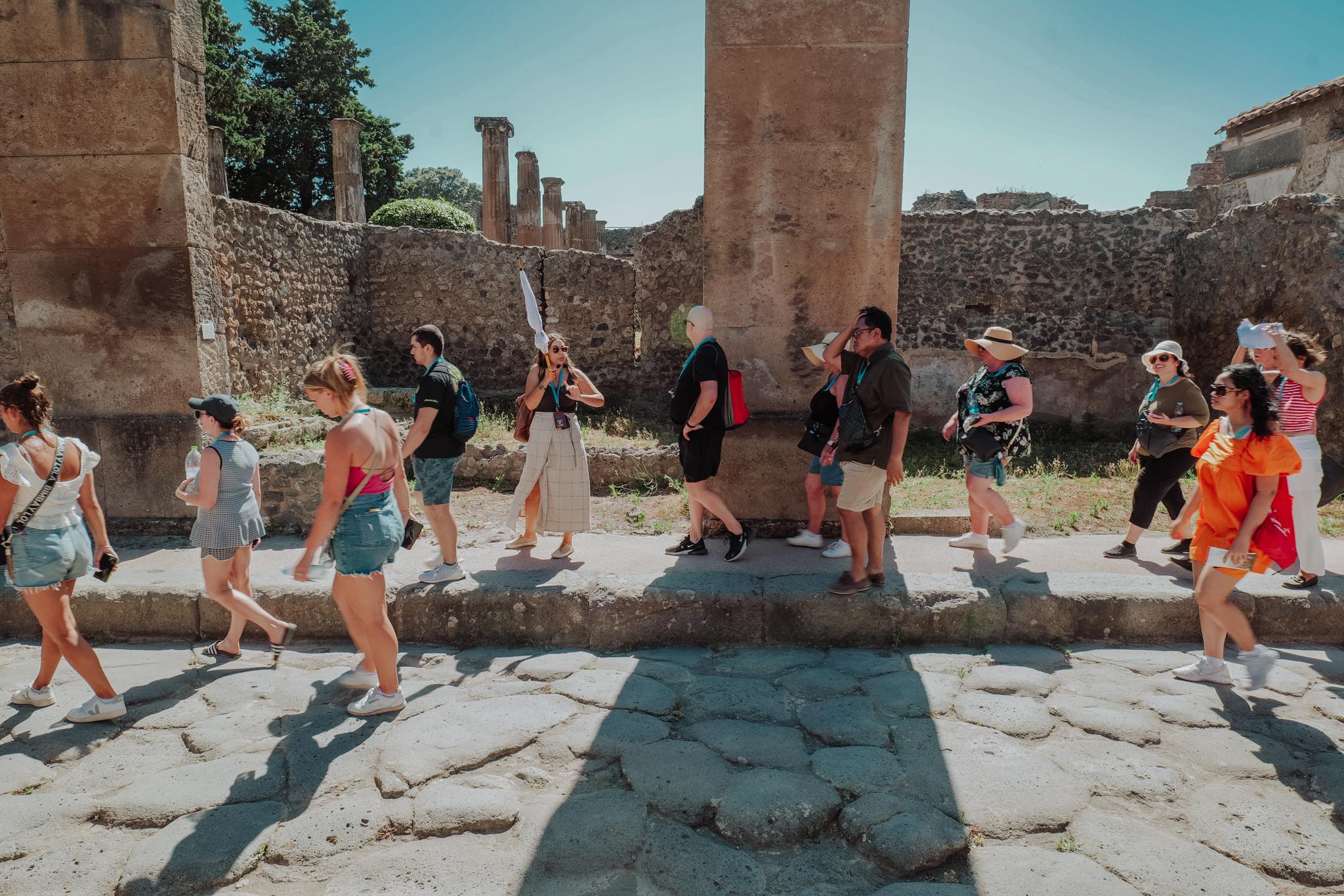 Naples: Pompeii & Herculaneum Archaeologist-Led Tour