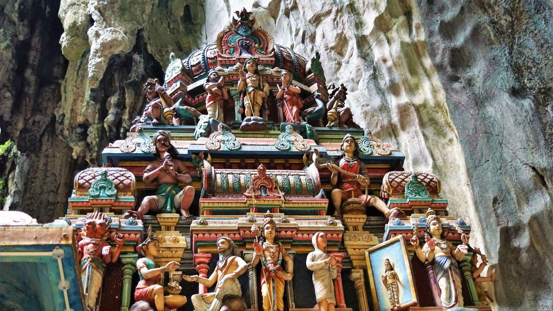 Kuala Lumpur Highlights & Batu Caves Expedition