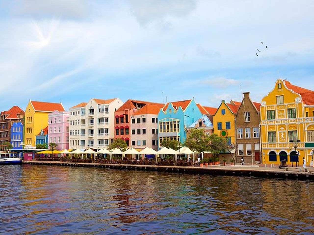 Customizable Private Full-Day Curaçao Adventure