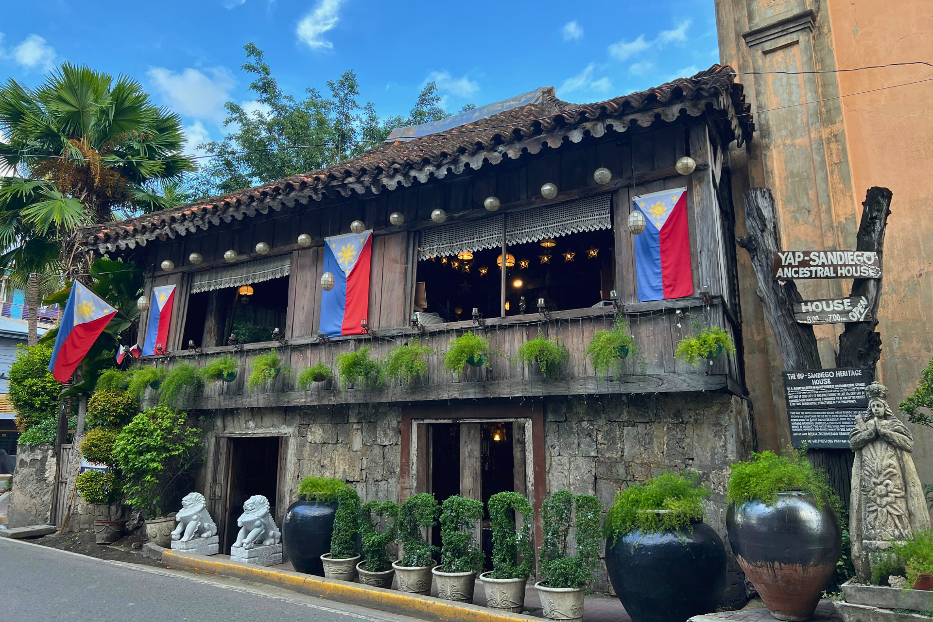 Cebu City History & Uphill Full-Day Tour