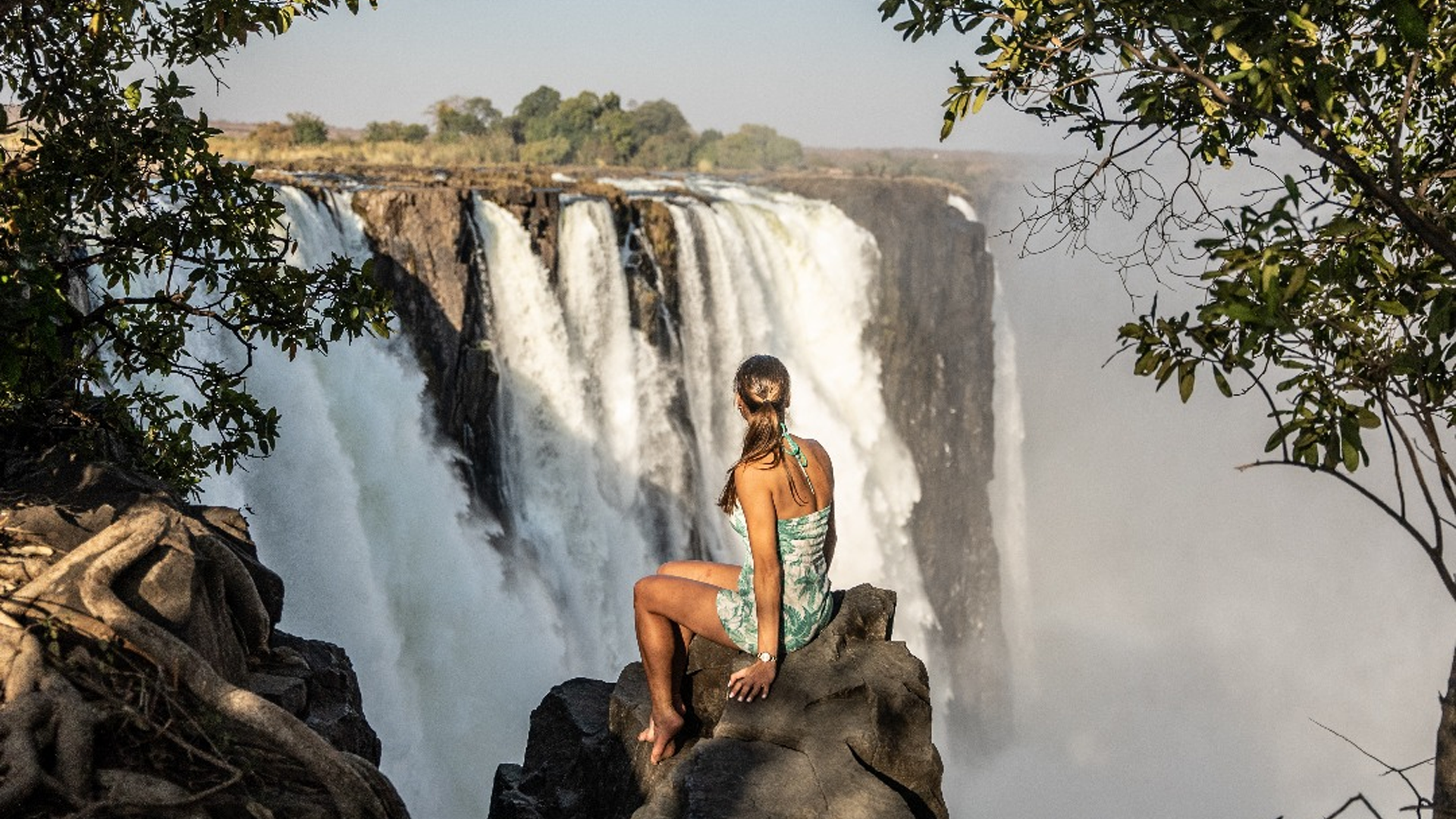 Victoria Falls Introduction Tour with Devil's Cataract