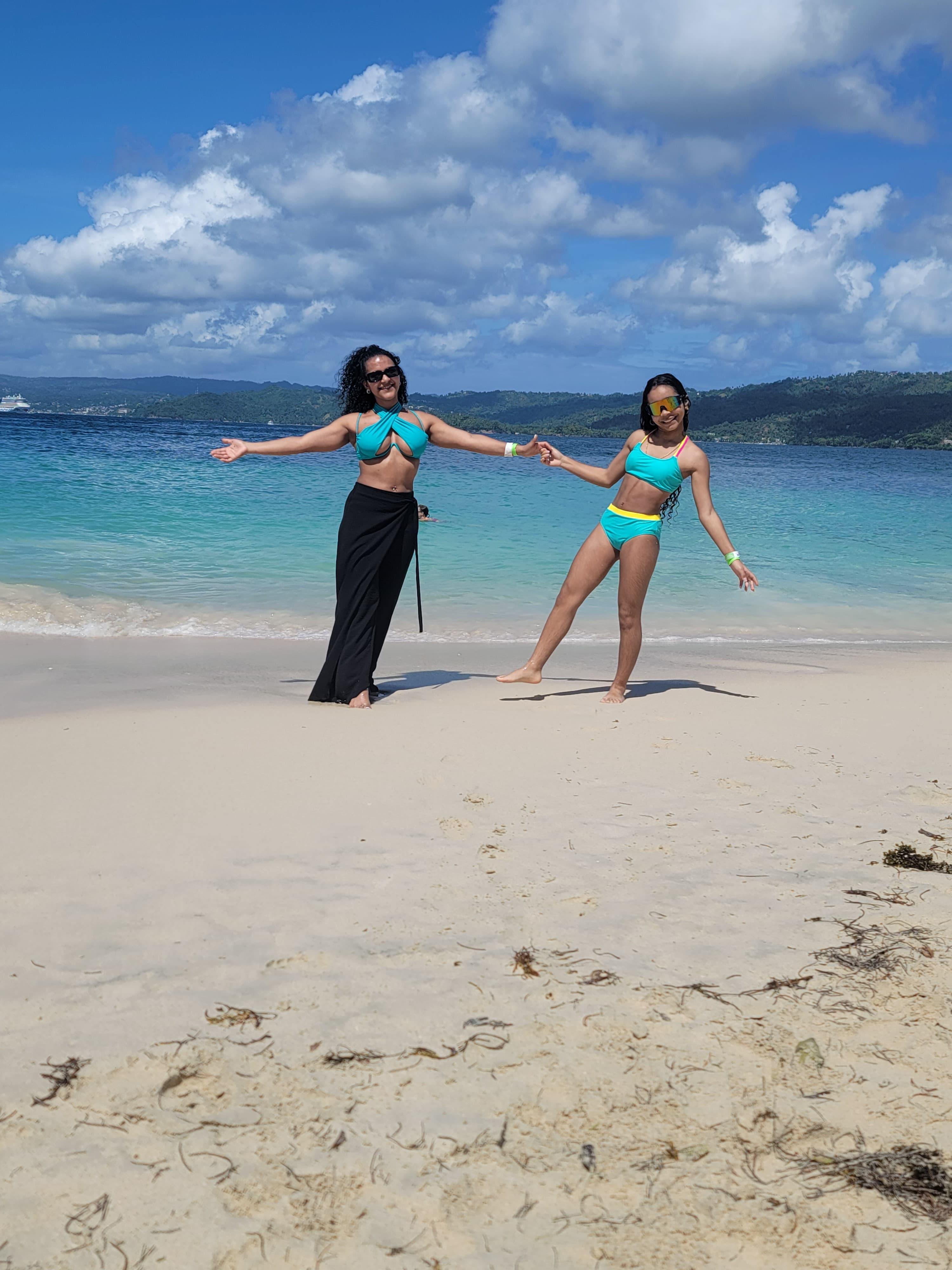 Samaná Bay & El Limón Waterfall Full-Day Adventure