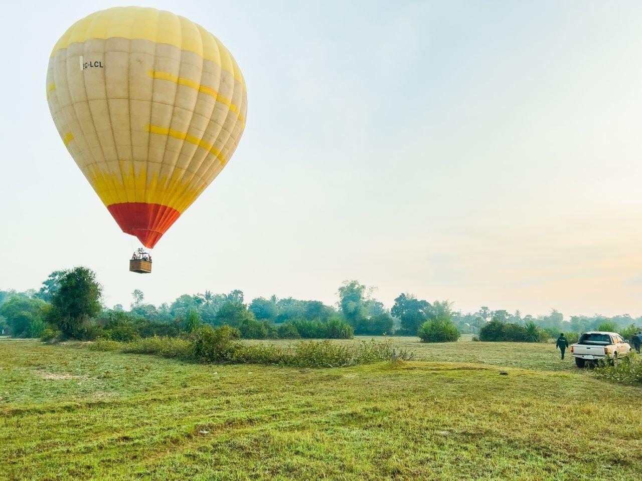 Angkor Sunrise & Sunset Hot Air Balloon Flight
