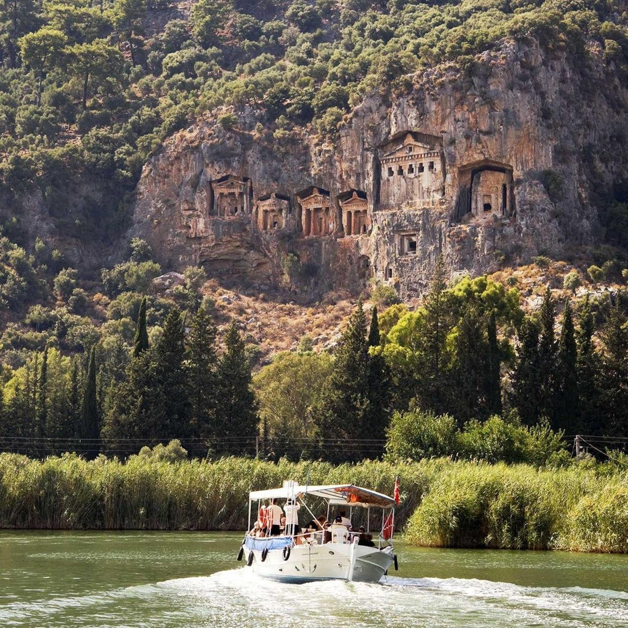 Dalyan River Cruise from Marmaris with Mud Baths & Turtle Beach