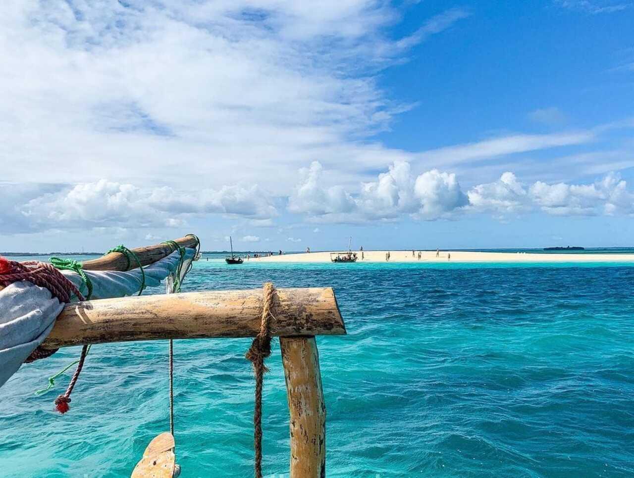 Zanzibar Full-Day Tour: Prison Island, Nakupenda Sandbank & Stone Town BBQ