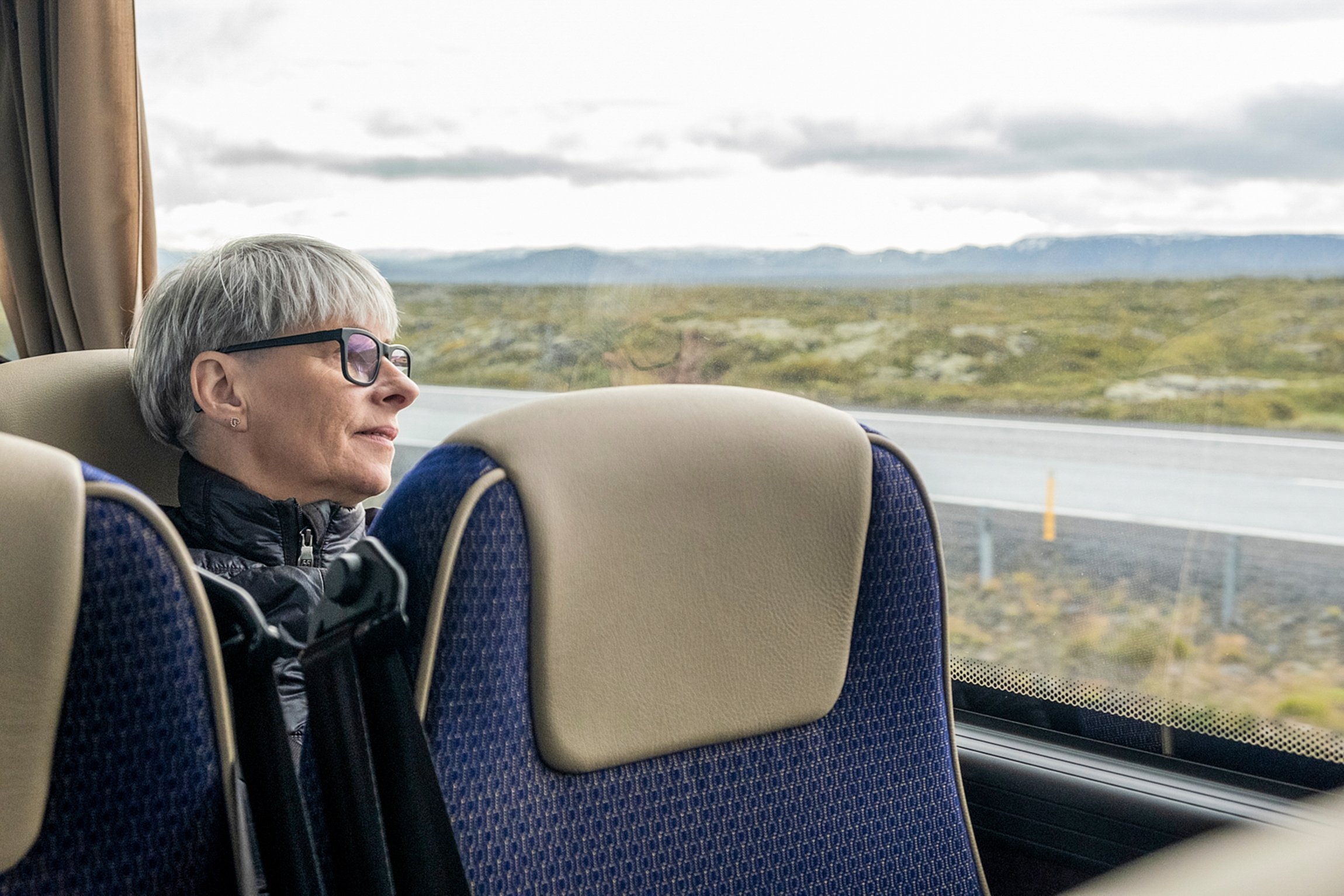 Keflavik Airport transfer bus to Reykjavik, Iceland — photo 5