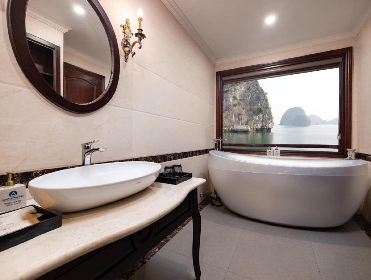Ha Long & Lan Ha Bay 2-Day 5-Star Balcony Cruise