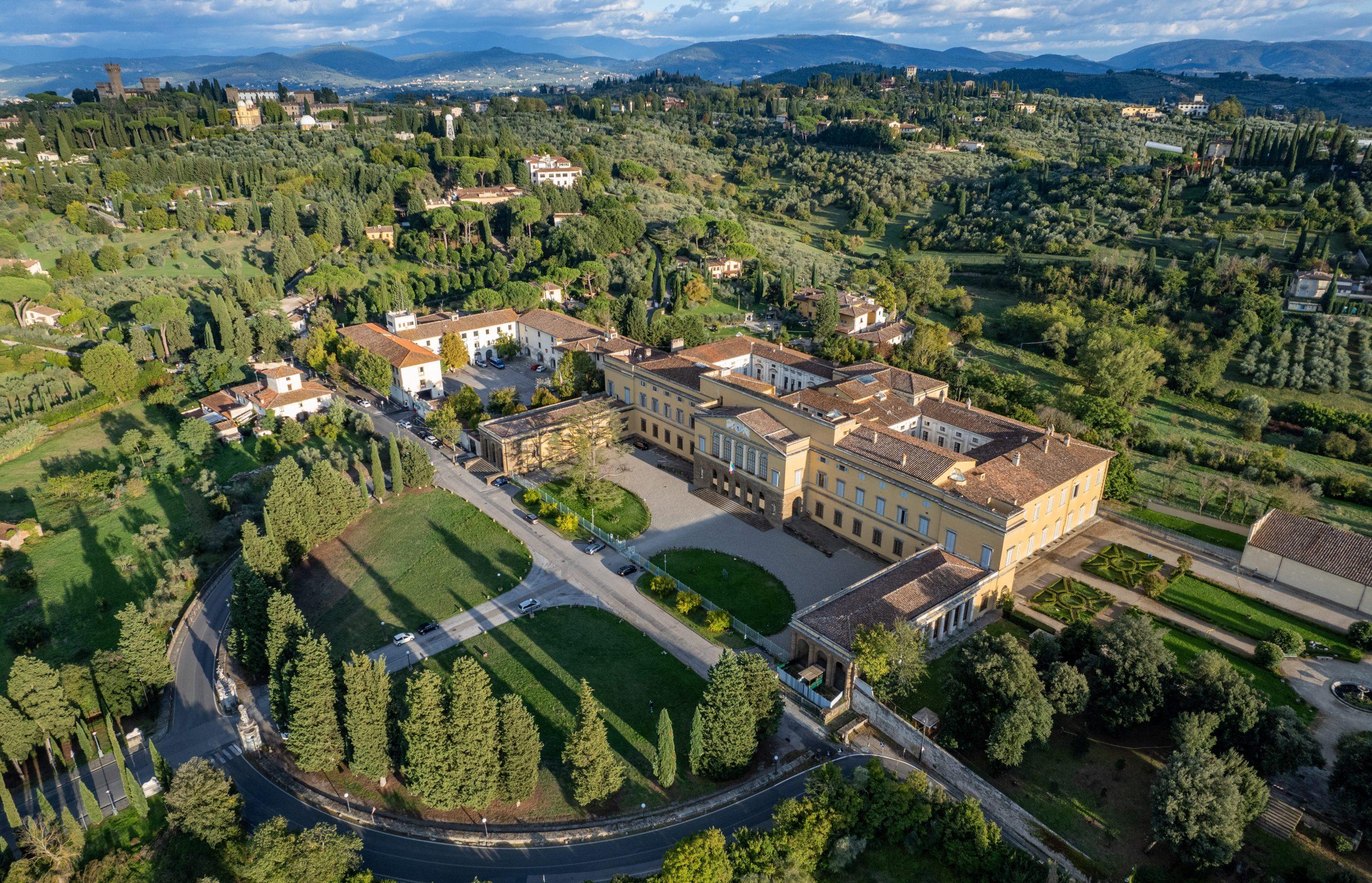Golf Cart Tour Florence Hills and Michelangelo Square