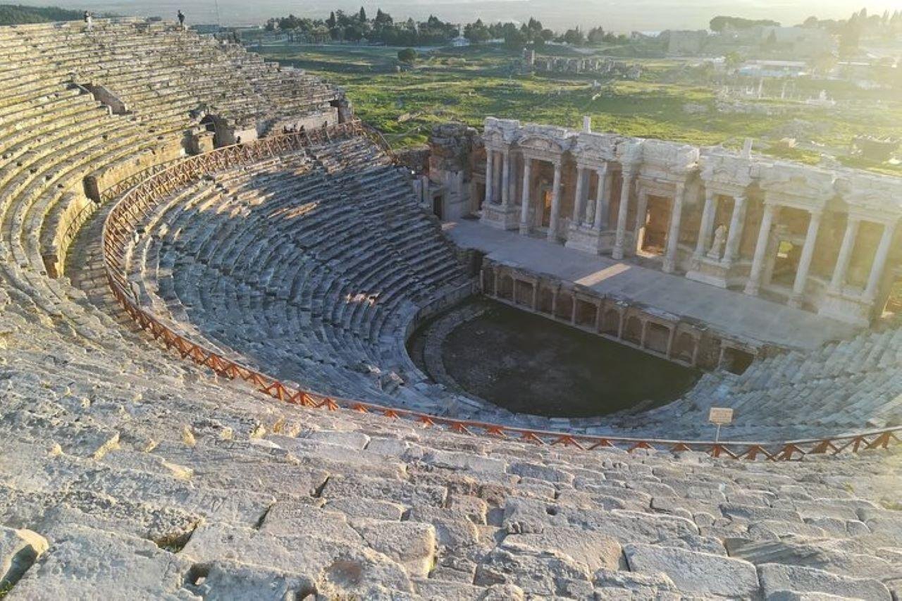 Private Pamukkale & Hierapolis Excursion from Kusadasi