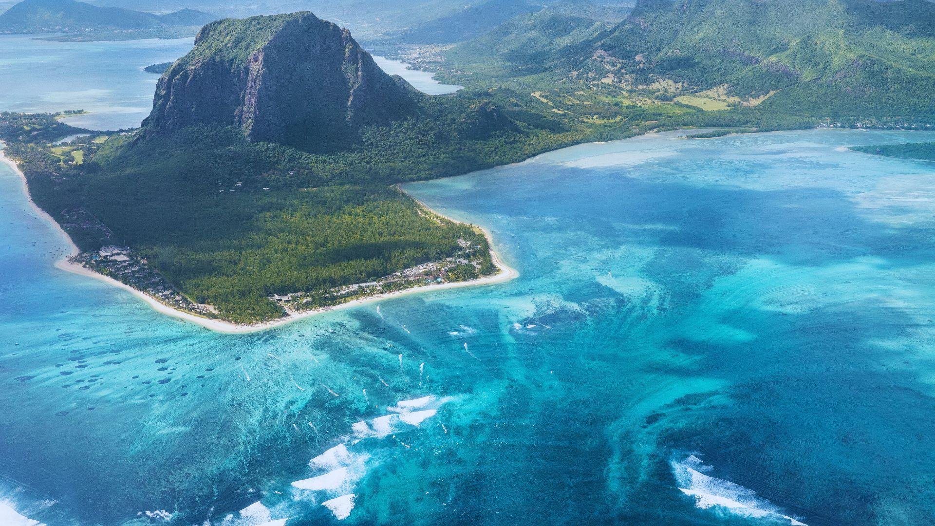 Mauritius Underwater Waterfall Helicopter Expedition