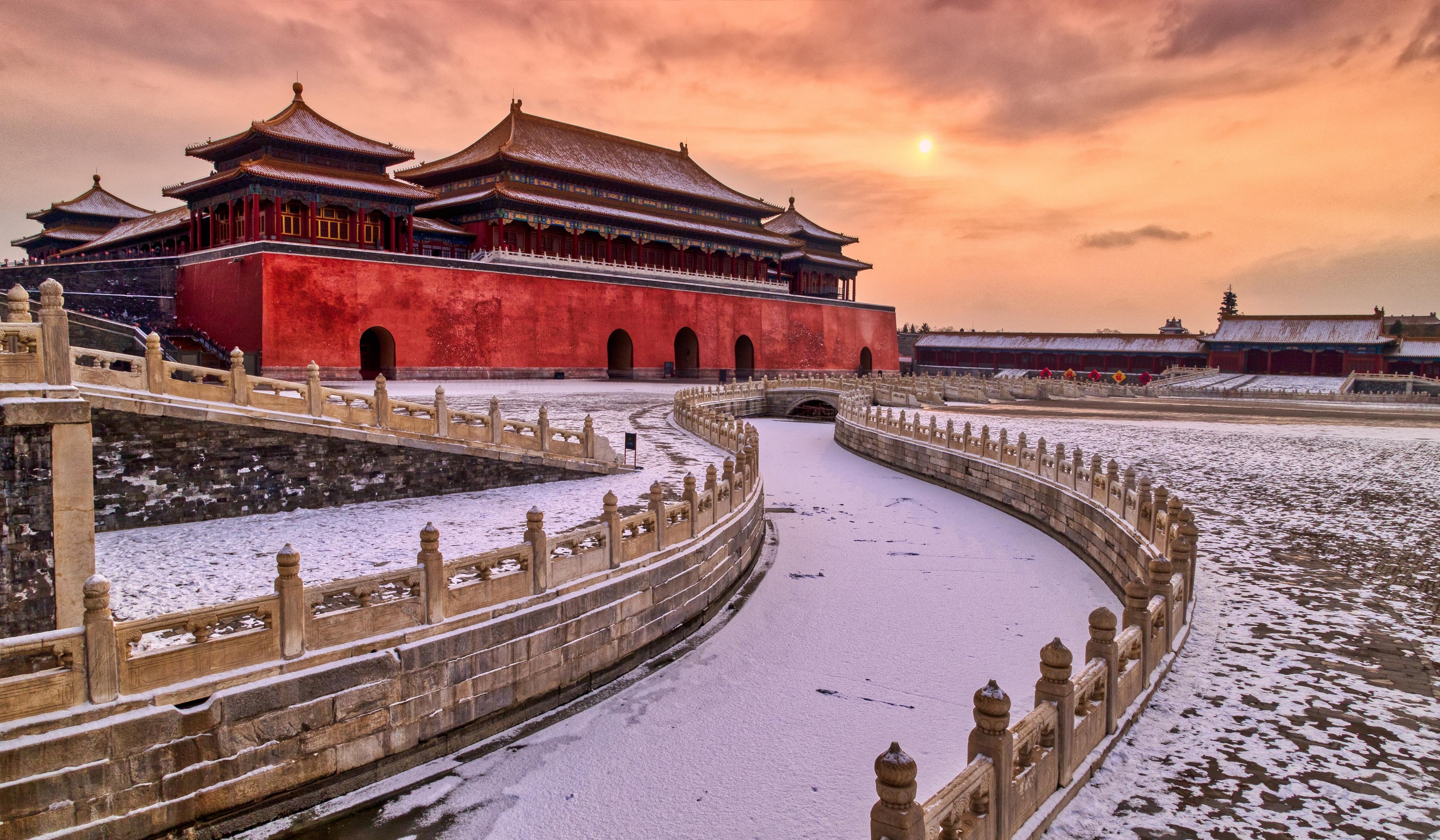 Beijing Imperial Heart: Tiananmen & Forbidden City Tour