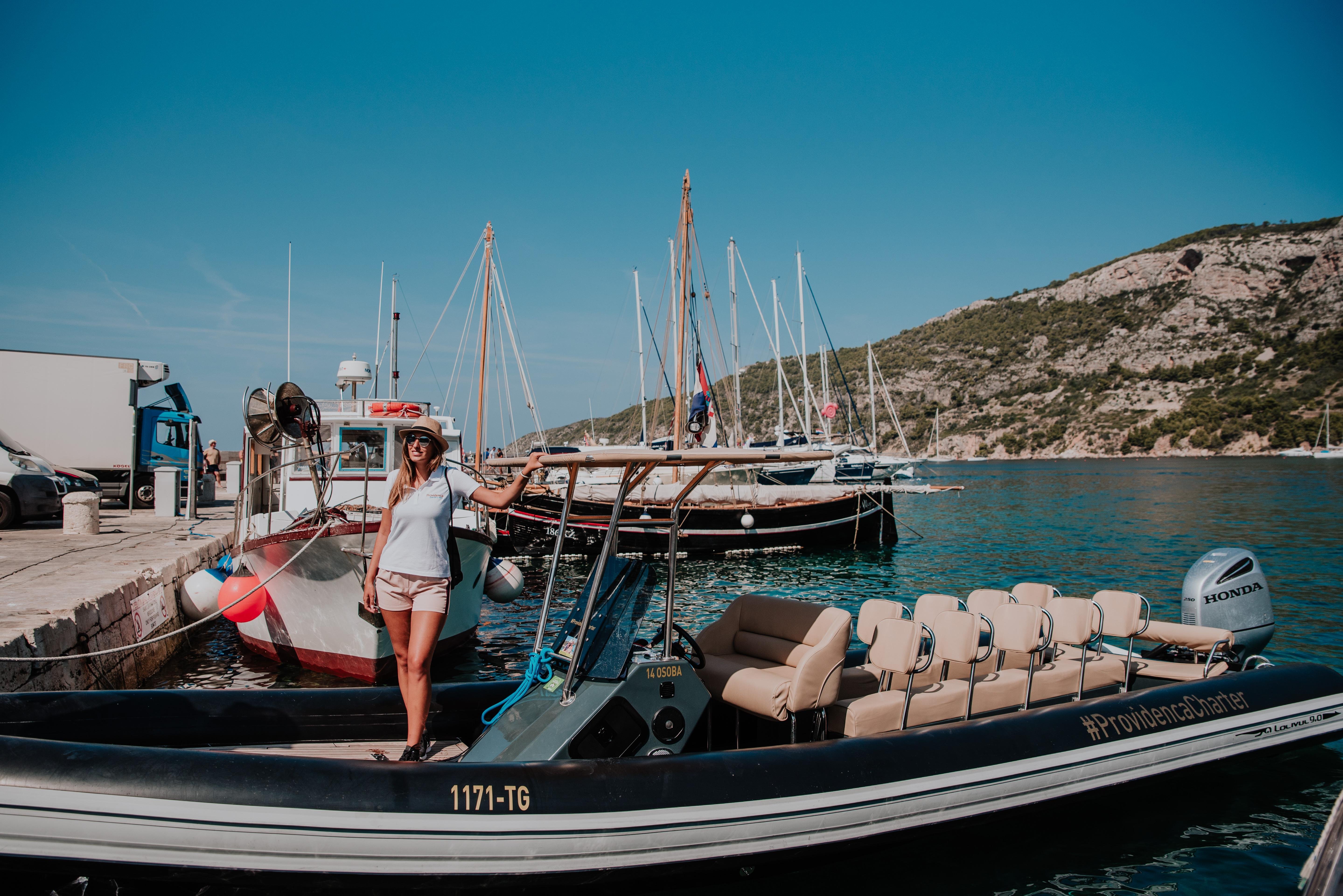 Bisevo Blue Cave boat tour Croatia — cave interior and Adriatic islands — image 13