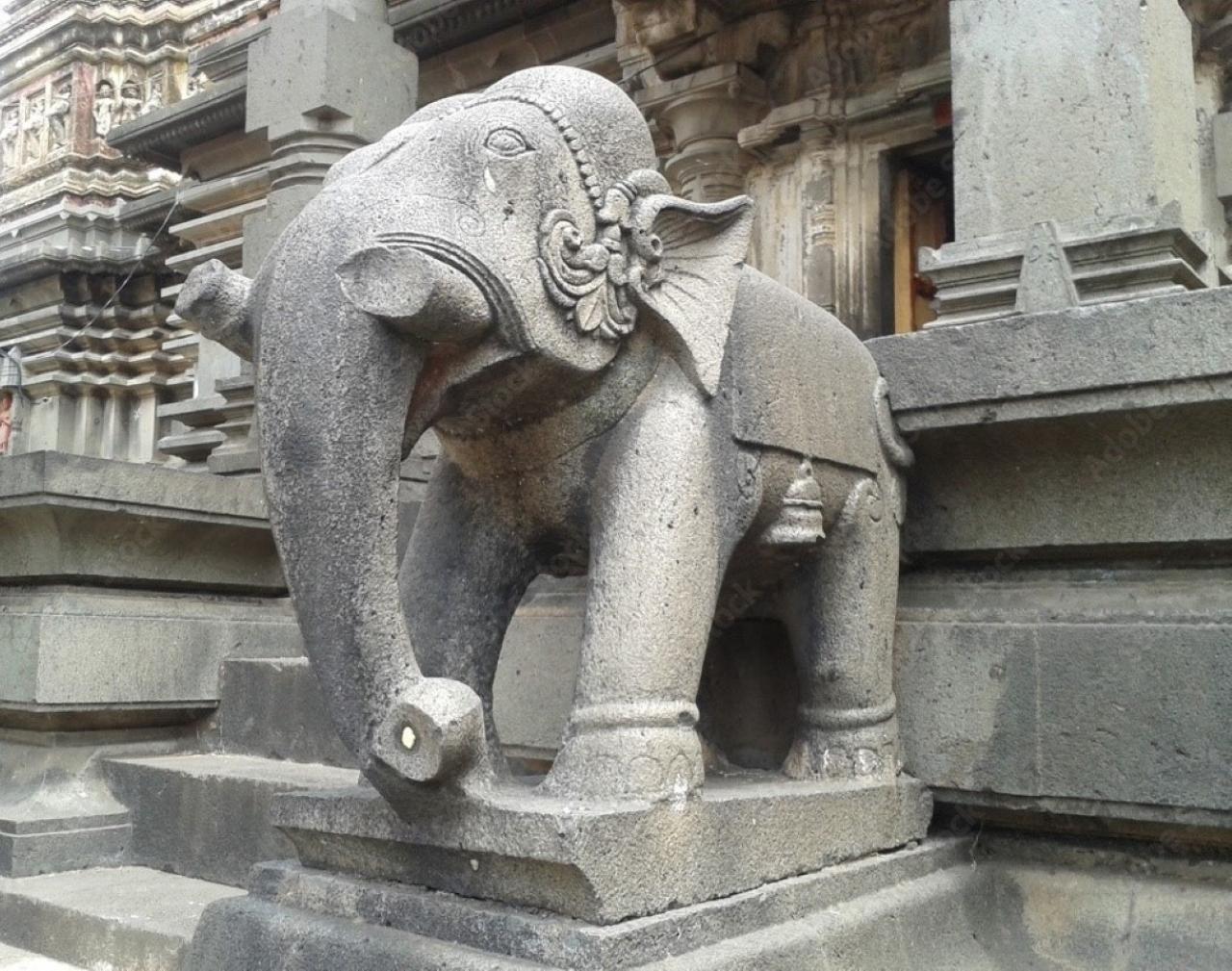 Private 2-Day Ajanta & Ellora Caves Expedition
