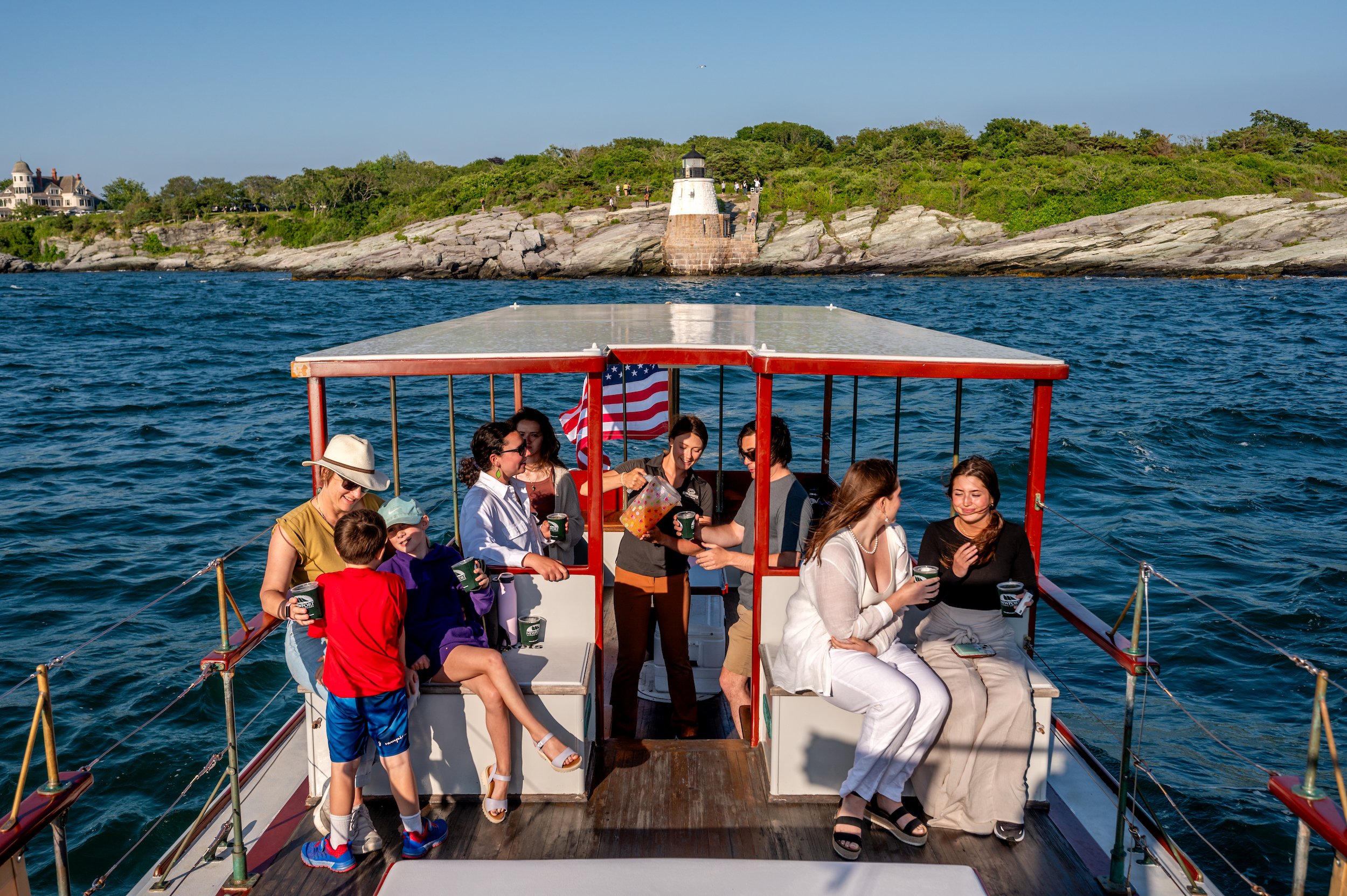 Newport Harbor Vintage Yacht Sightseeing Cruise
