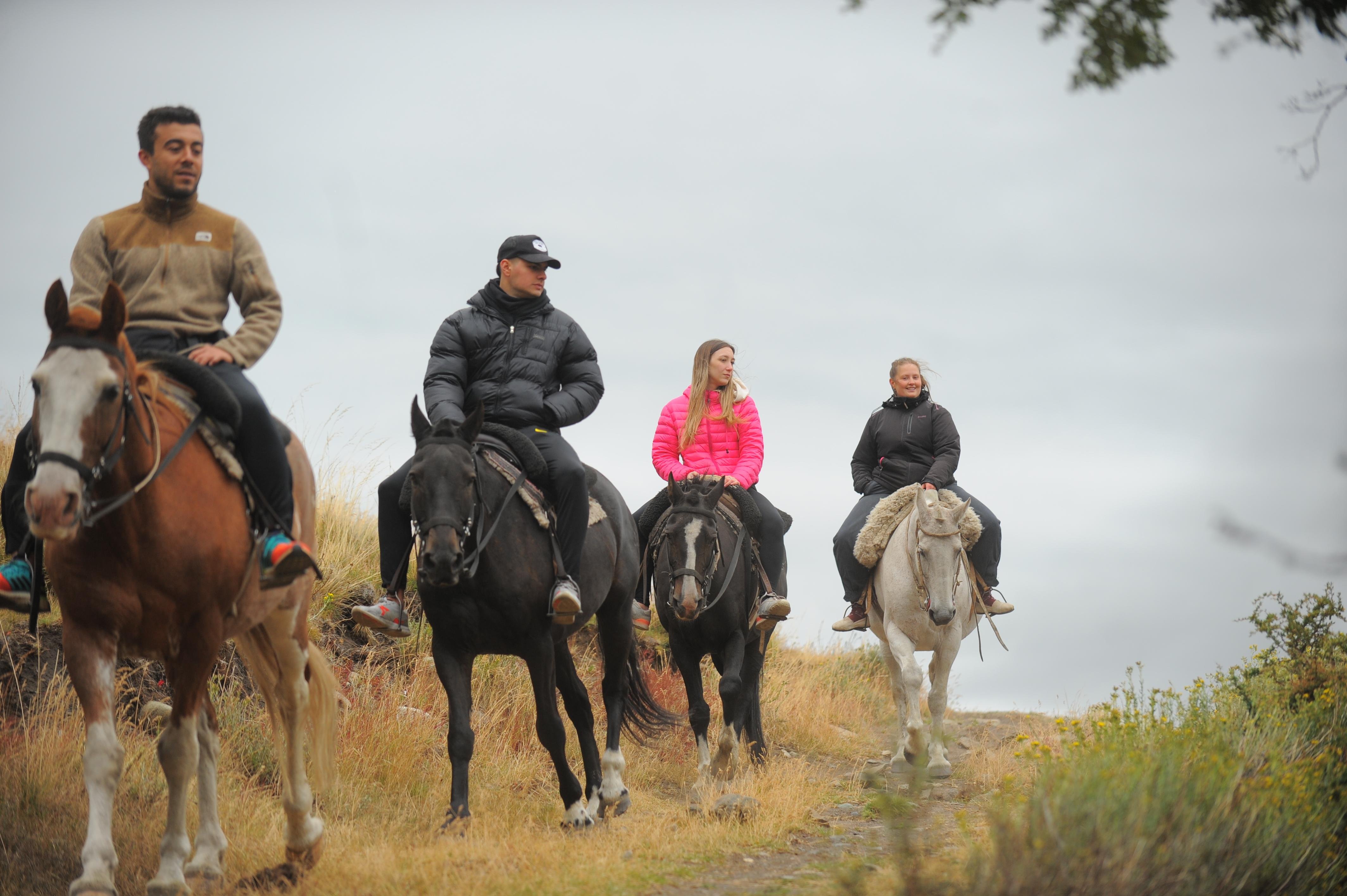 Cerro Frías Horseback Adventure from El Calafate