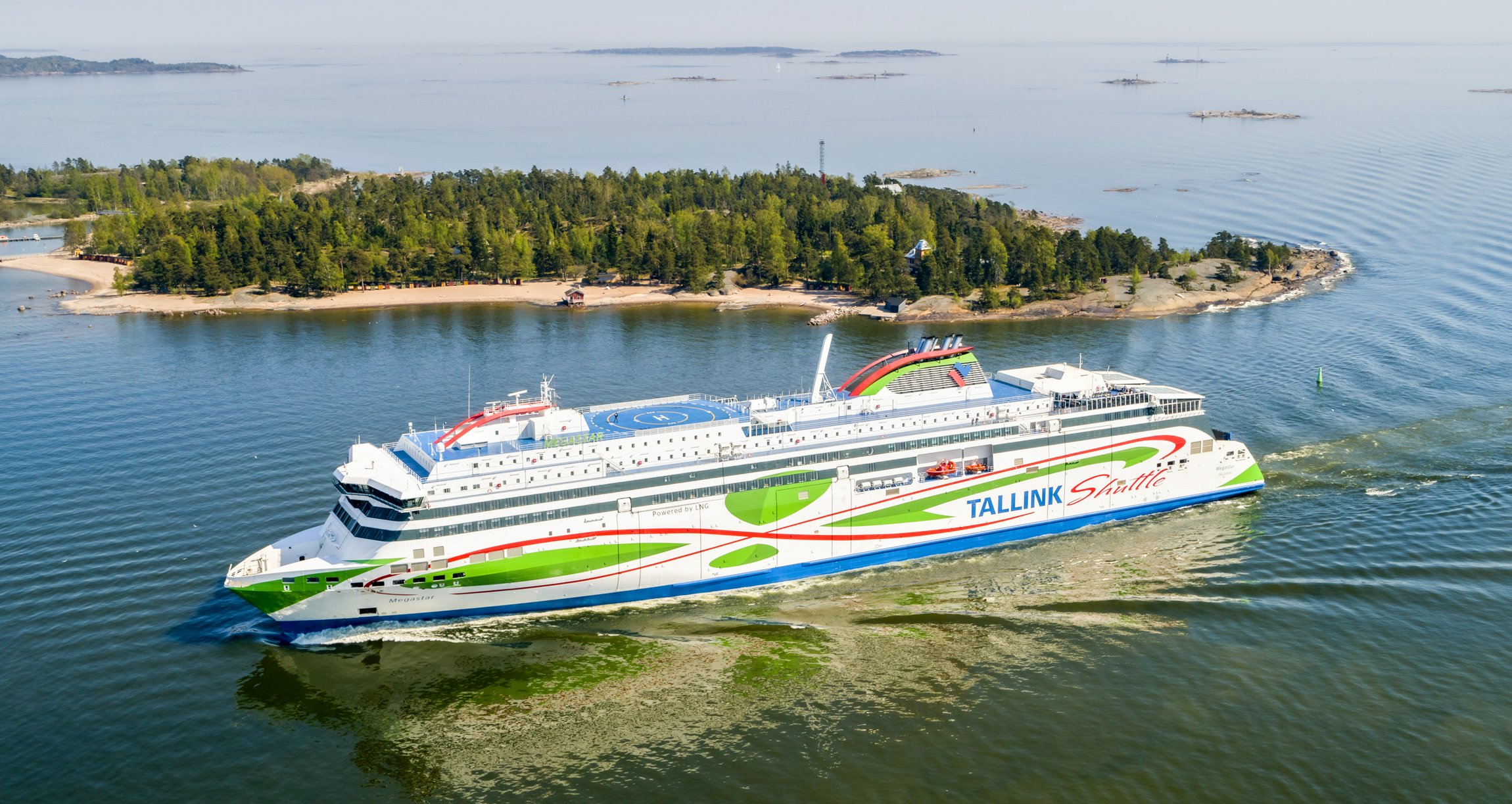 Helsinki port cruise — Baltic ferry, archipelago and Suomenlinna — image 1