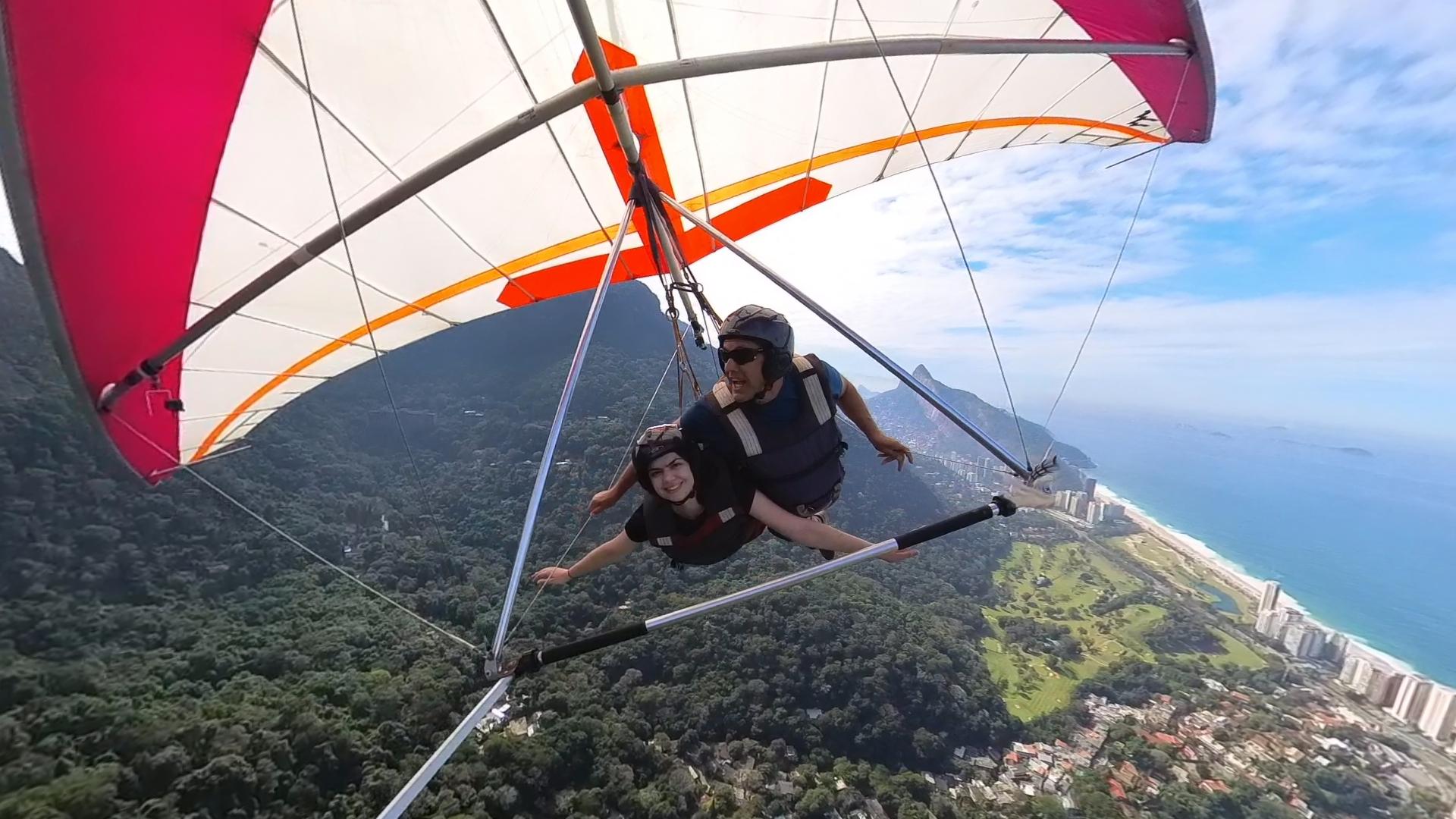 Rio de Janeiro Tandem Hang Gliding & Paragliding Flight