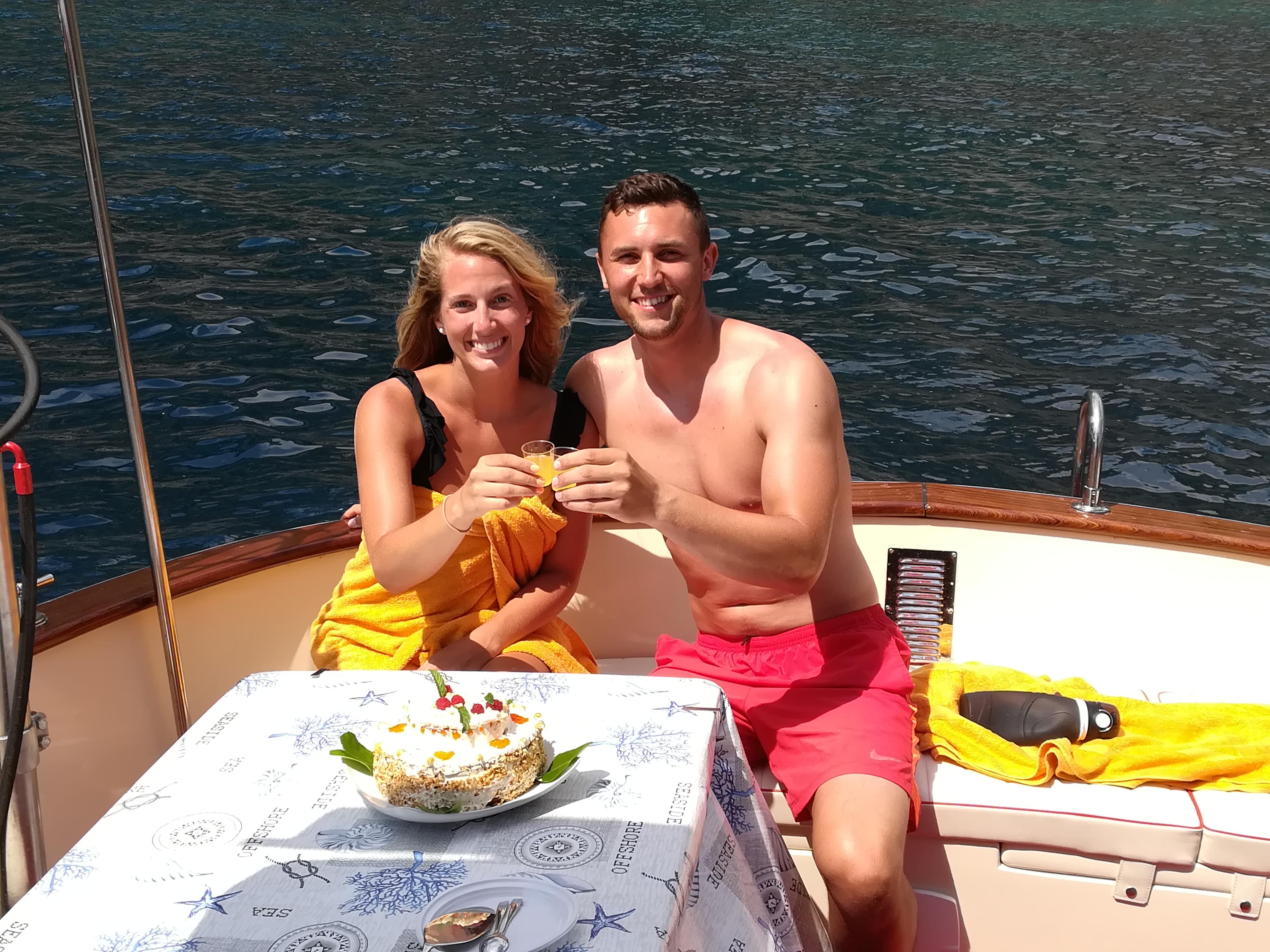 Capri Small-Group Boat Tour with Onboard Cooking Class & Snorkeling