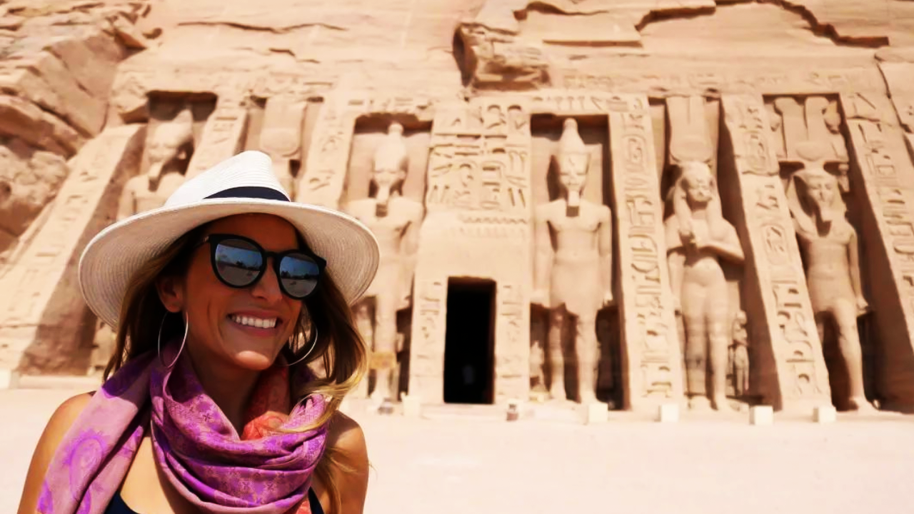 Aswan: Abu Simbel & Nefertari Temple Express Air Tour