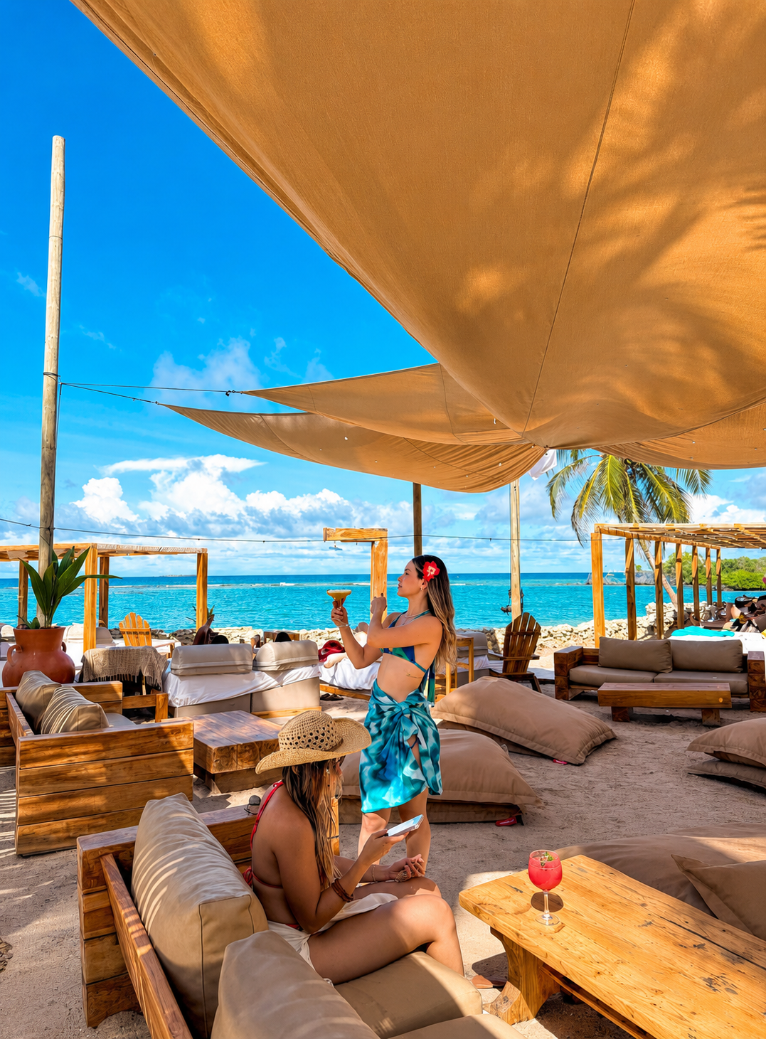 Mangata Beach Club: Rosario Islands Private Day Experience