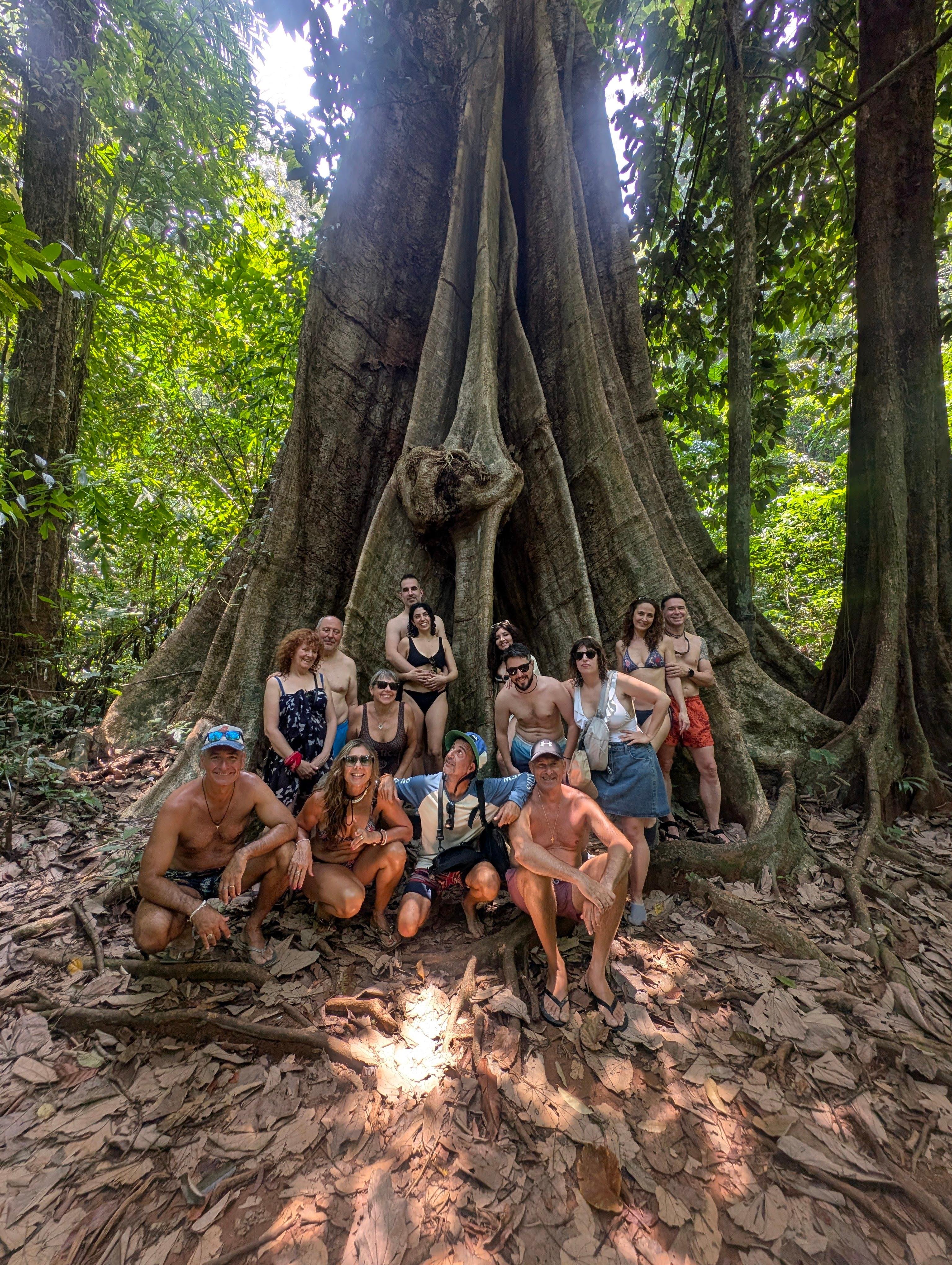 Krabi: Semi-Private Speedboat Tour to James Bond & Hong Islands
